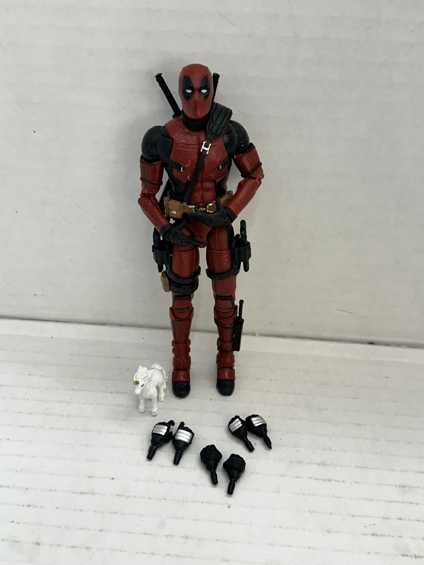Hasbro Marvel Legends Deadpool 2 Legacy Collection - Loose 6” Scale Figure