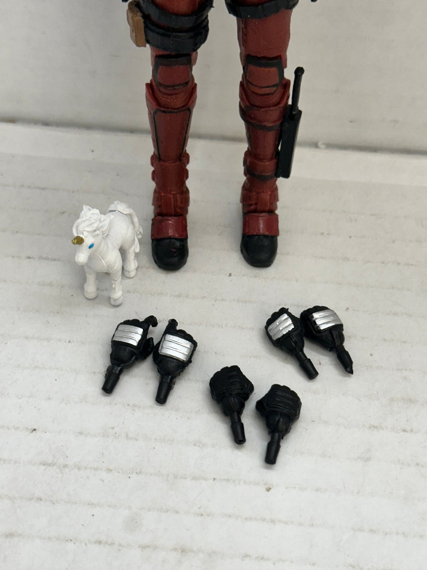 Hasbro Marvel Legends Deadpool 2 Legacy Collection - Loose 6” Scale Figure