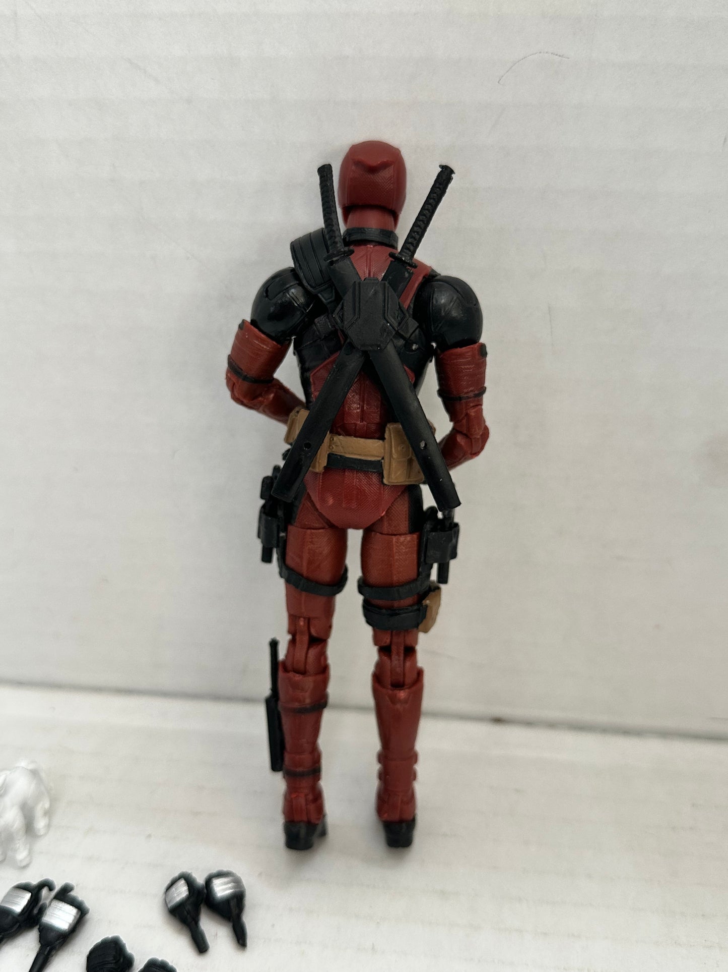 Hasbro Marvel Legends Deadpool 2 Legacy Collection - Loose 6” Scale Figure