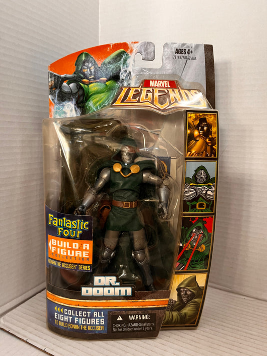 2007 Marvel Legends Dr. Doom Fantastic Four -  Build A Figure