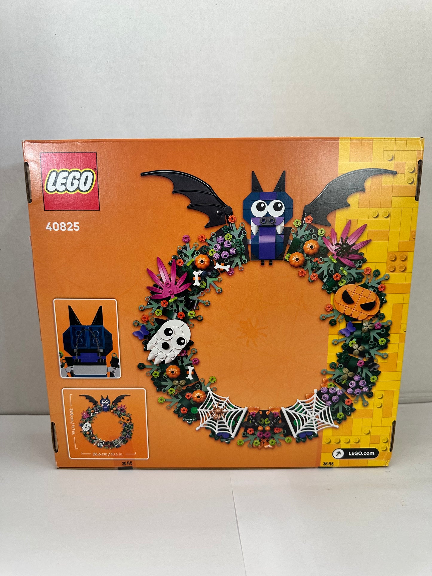 New Sealed LEGO #40825 Creator 12+ Halloween Wreath 617pcs Pumpkin Bat Ghost