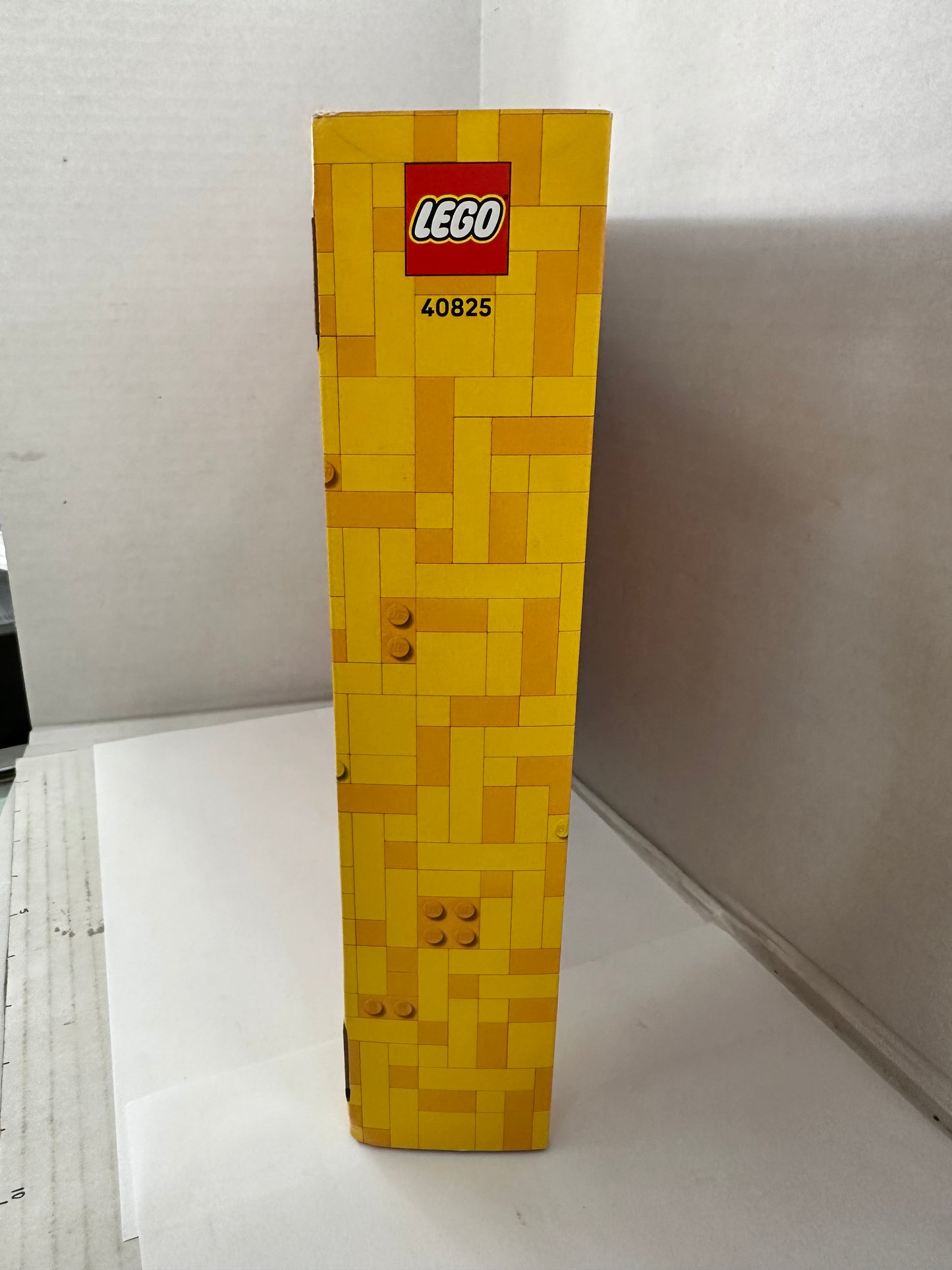 New Sealed LEGO #40825 Creator 12+ Halloween Wreath 617pcs Pumpkin Bat Ghost