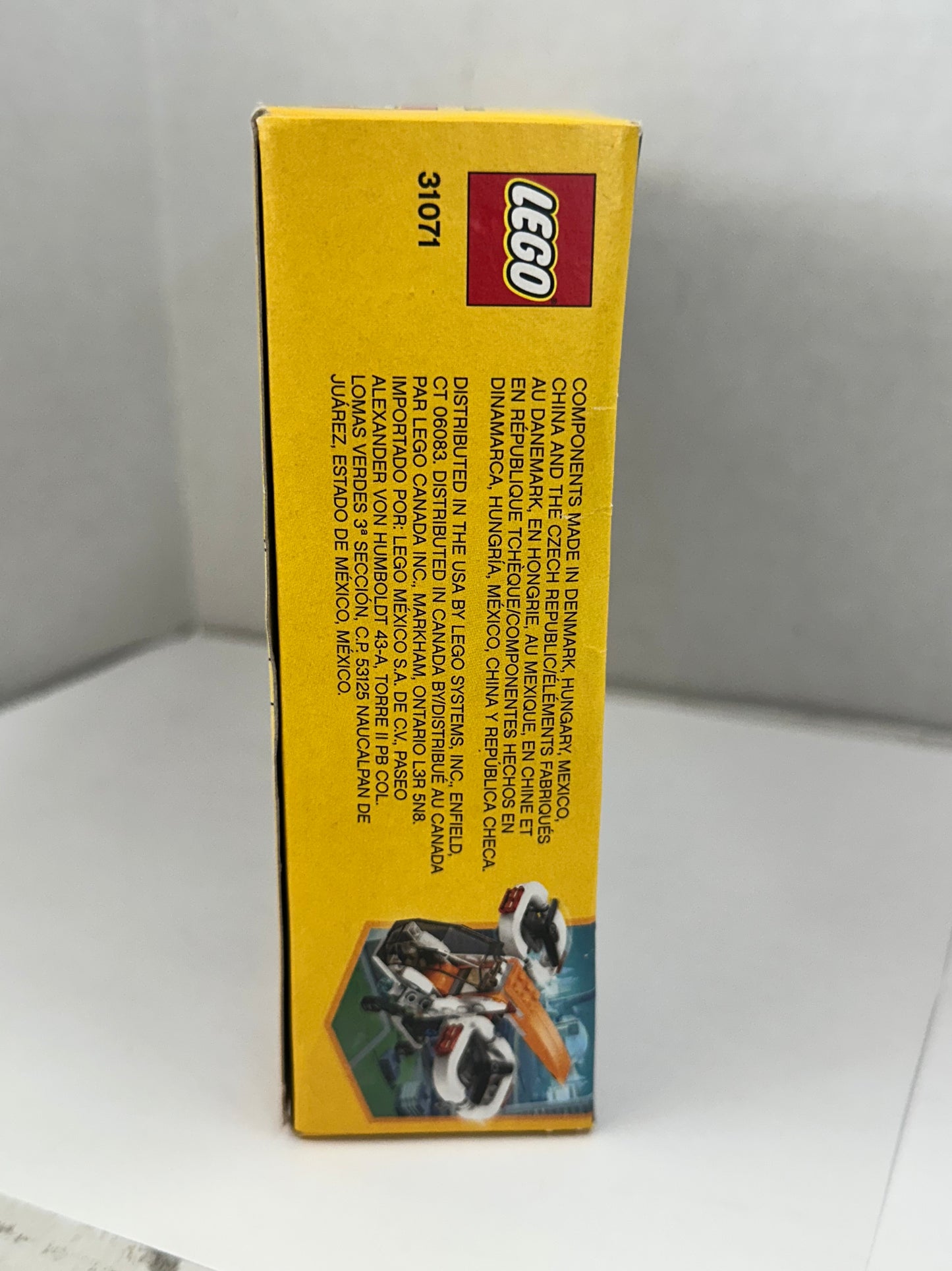 New - LEGO CREATOR: Drone Explorer (31071) - Shelf Wear