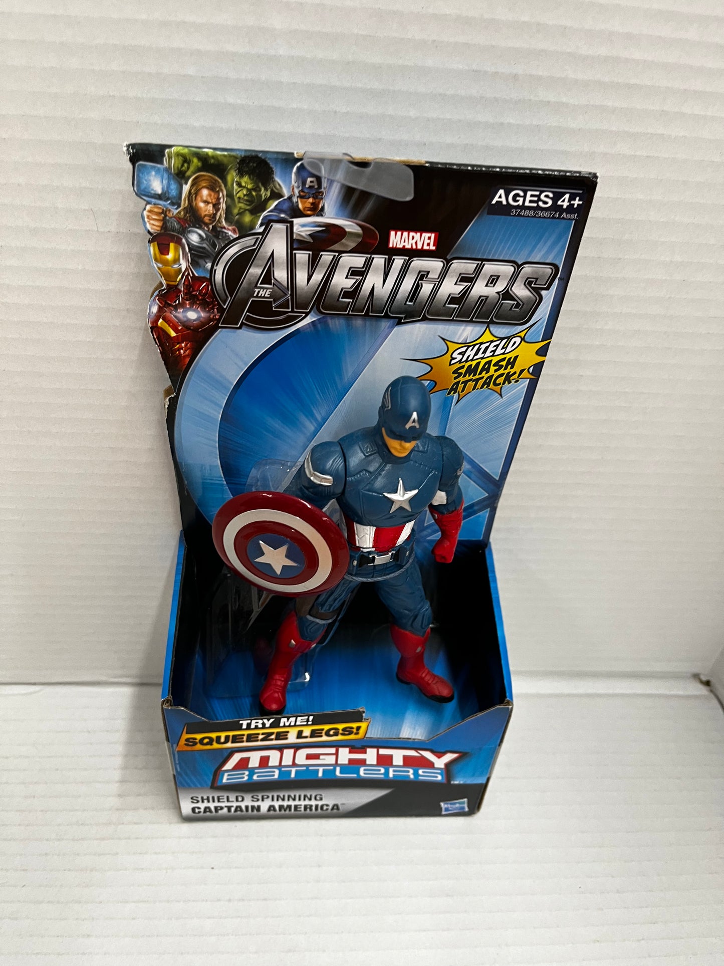 CAPTAIN AMERICA ( 6") HTF ( 2011 ) MARVEL MIGHTY BATTLERS AVENGERS ACTION FIGURE
