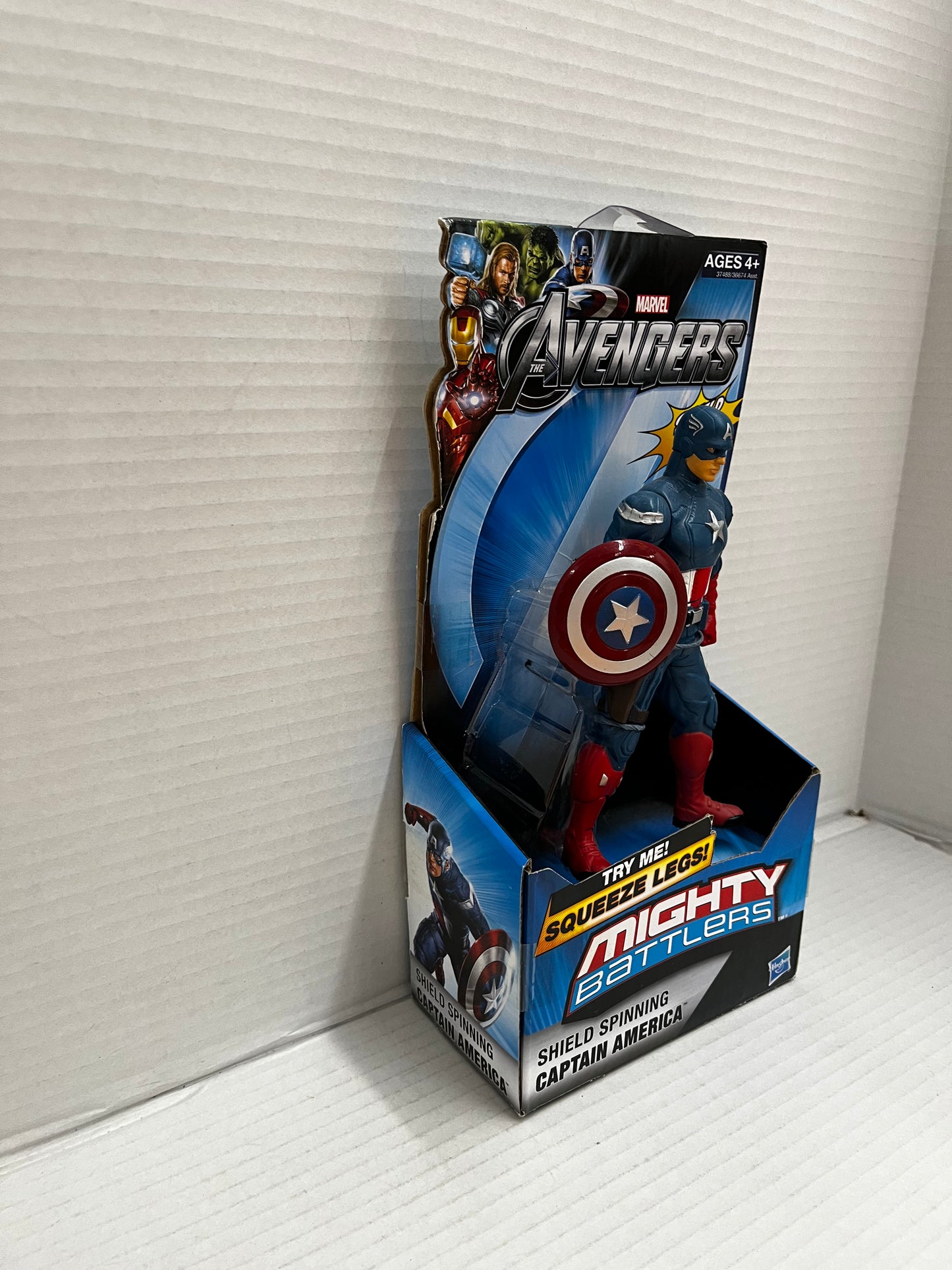 CAPTAIN AMERICA ( 6") HTF ( 2011 ) MARVEL MIGHTY BATTLERS AVENGERS ACTION FIGURE