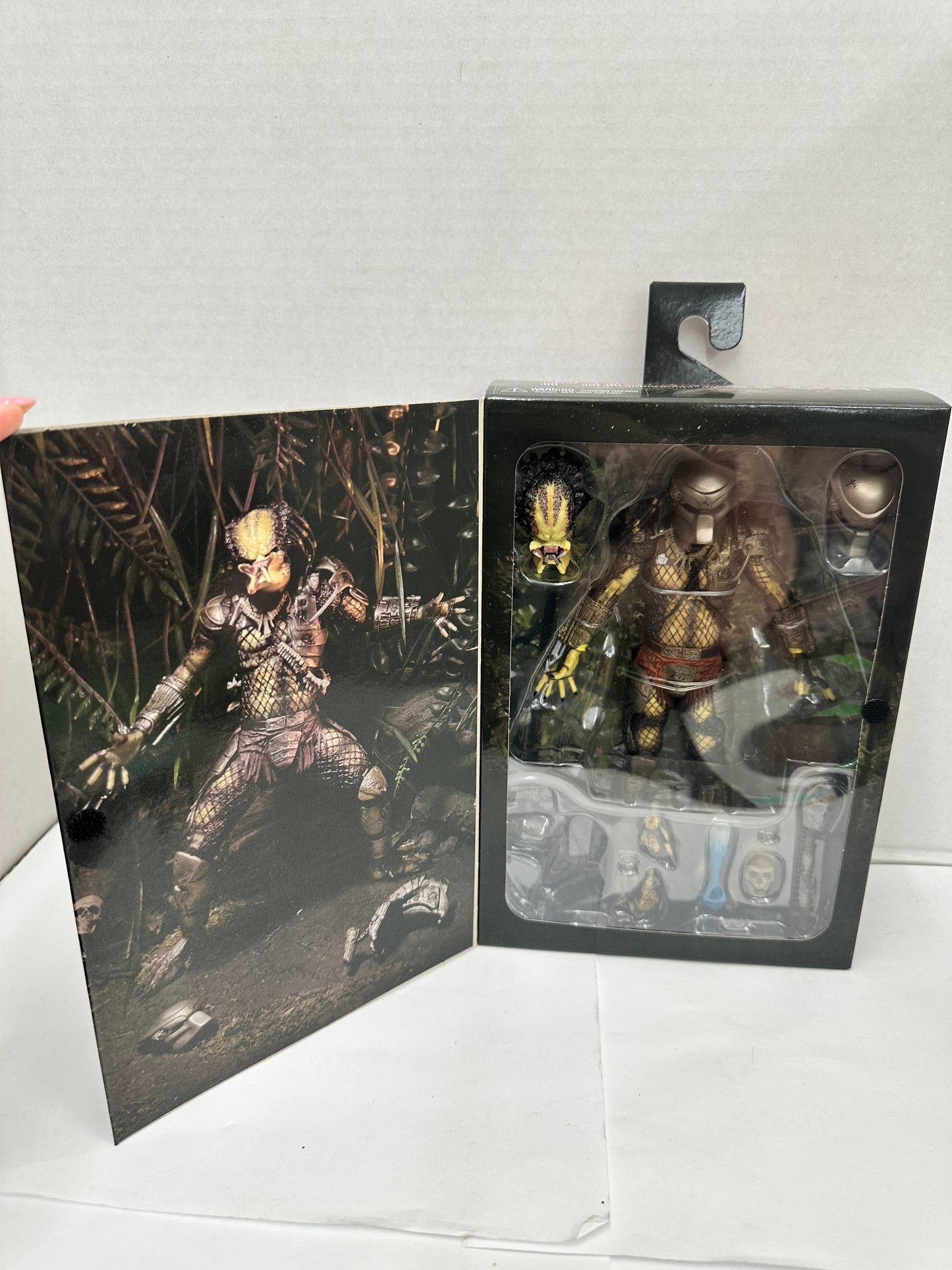 NEW and SEALED NECA Jungle Hunter Predator Movie 7" Action Figure