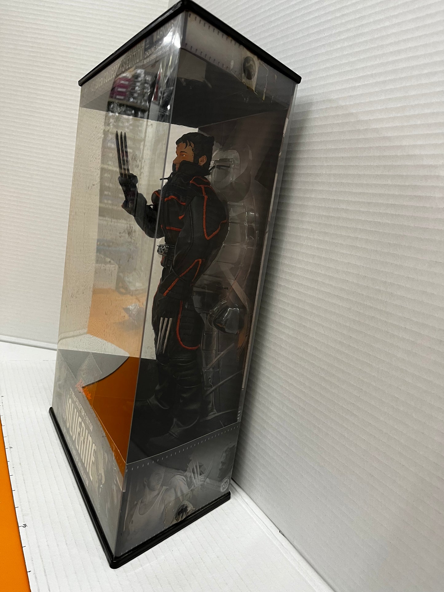 2004 Marvel Studios X Men WOLVERINE (Hugh Jackman) Deluxe 12” Action Figure VTG!