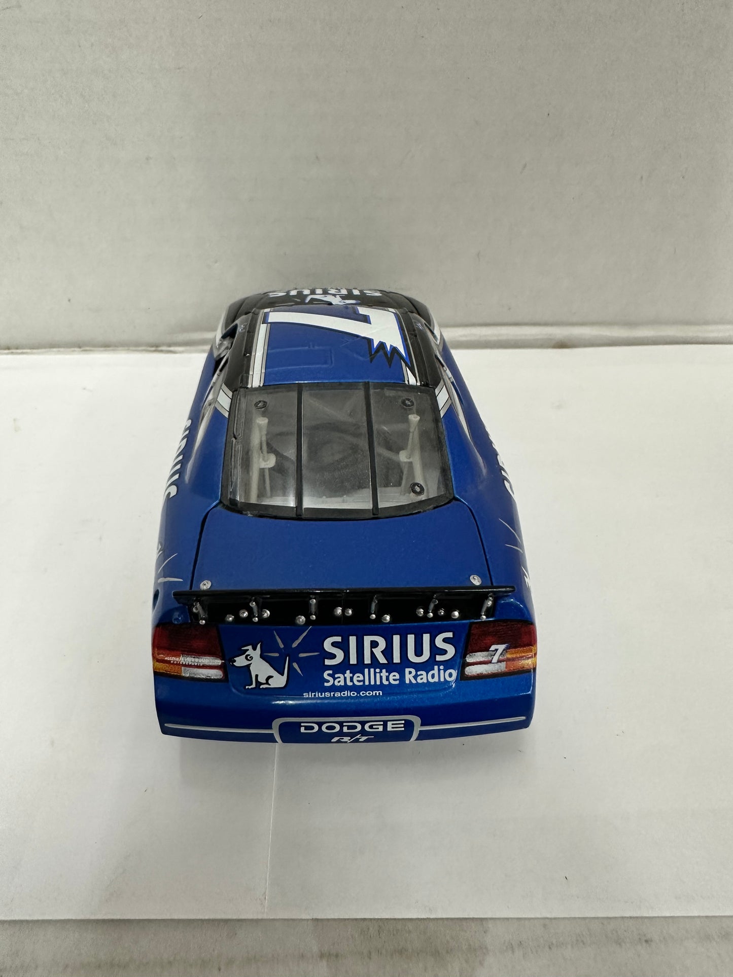 Action 1:24 NASCAR Sirius #7 Casey Atwood 2002 Dodge Intrepid R/T