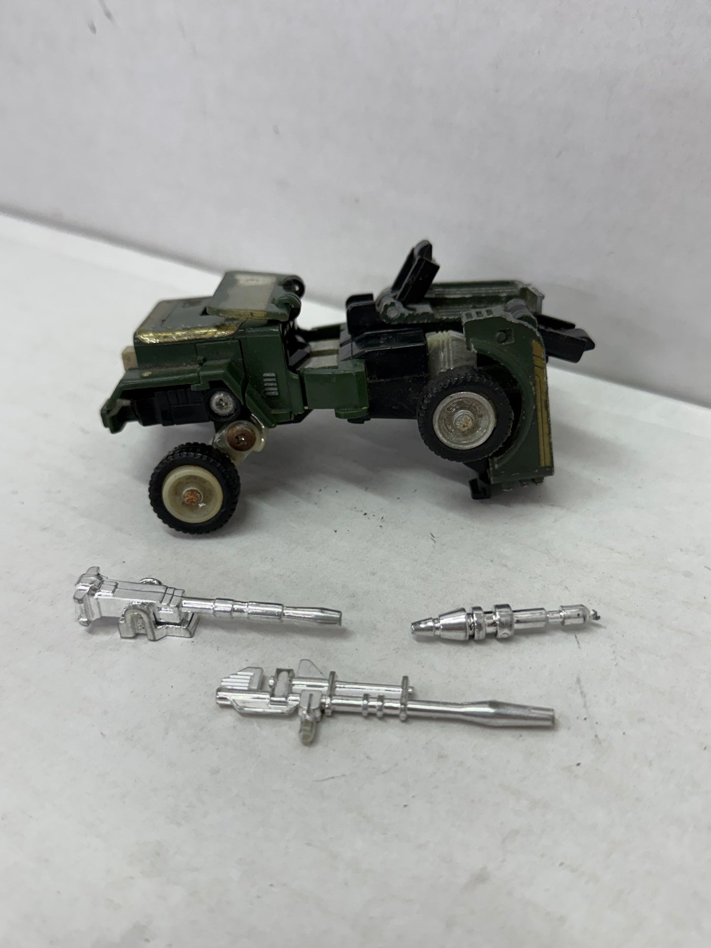 Hound 1982 Vintage Hasbro G1 Transformers Military Jeep Action Figure AS IS