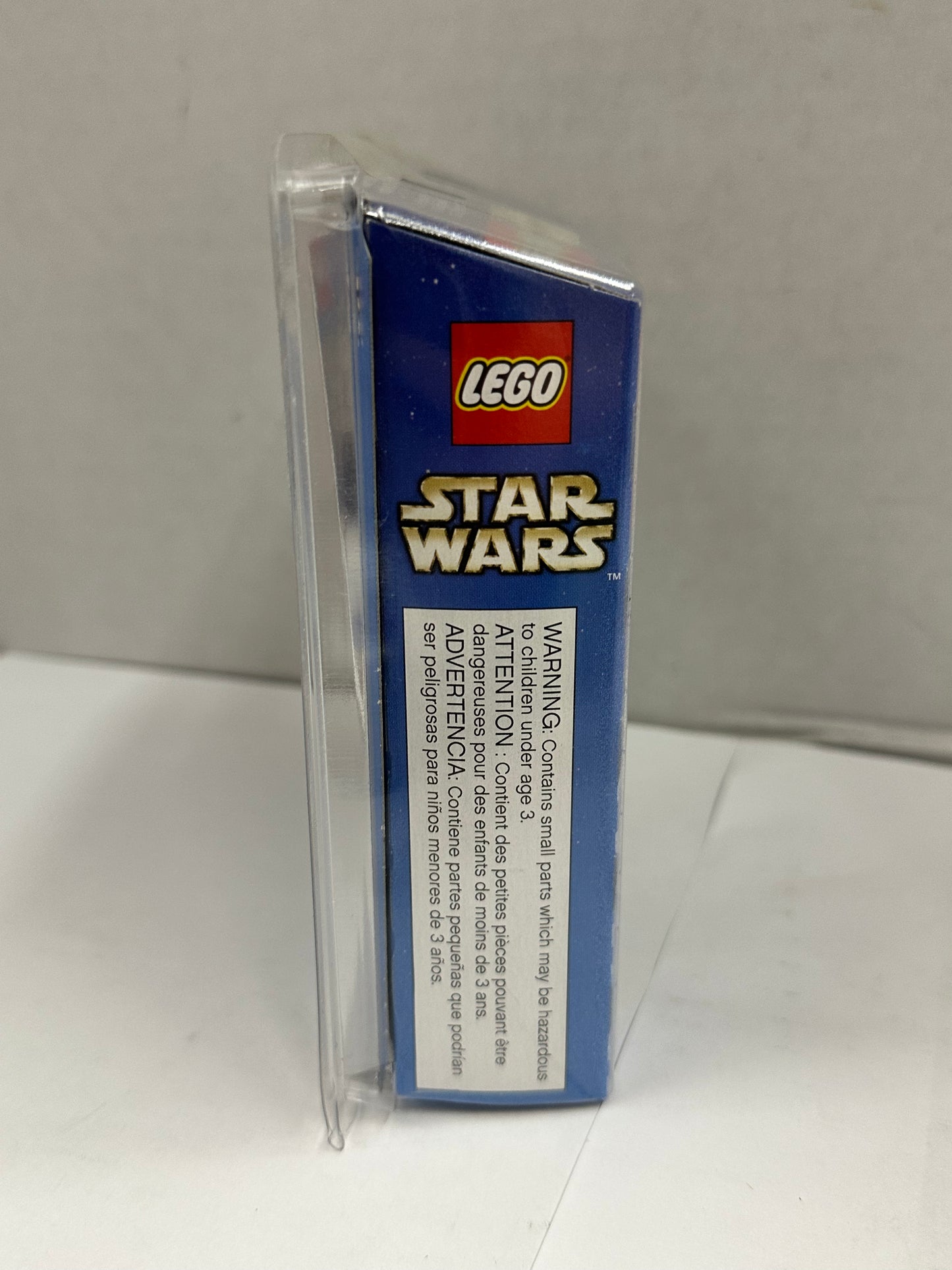 NEW IN BOX LEGO Star Wars: Millennium Falcon 4488 Wars Mini Building Set