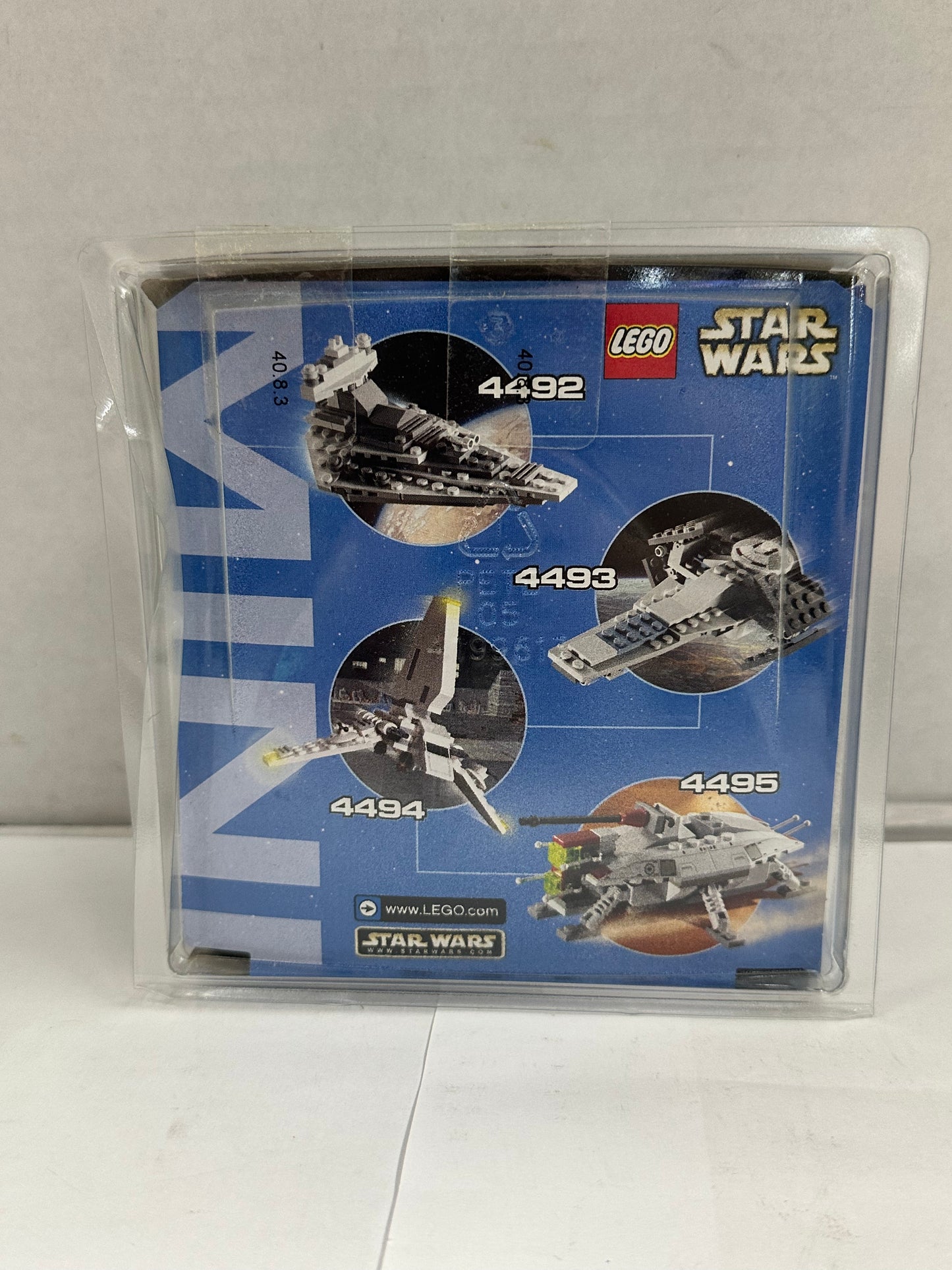 LEGO 4493 STAR WARS Sith Infiltrator Mini Building Set Retired Factory Sealed