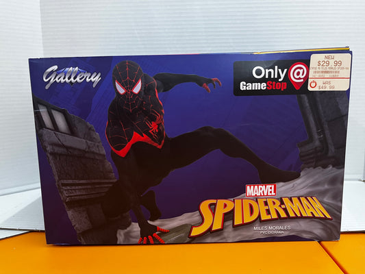 NEW Marvel Gallery Statue Miles Morales Spider Man Gamestop Exclusive Diamond