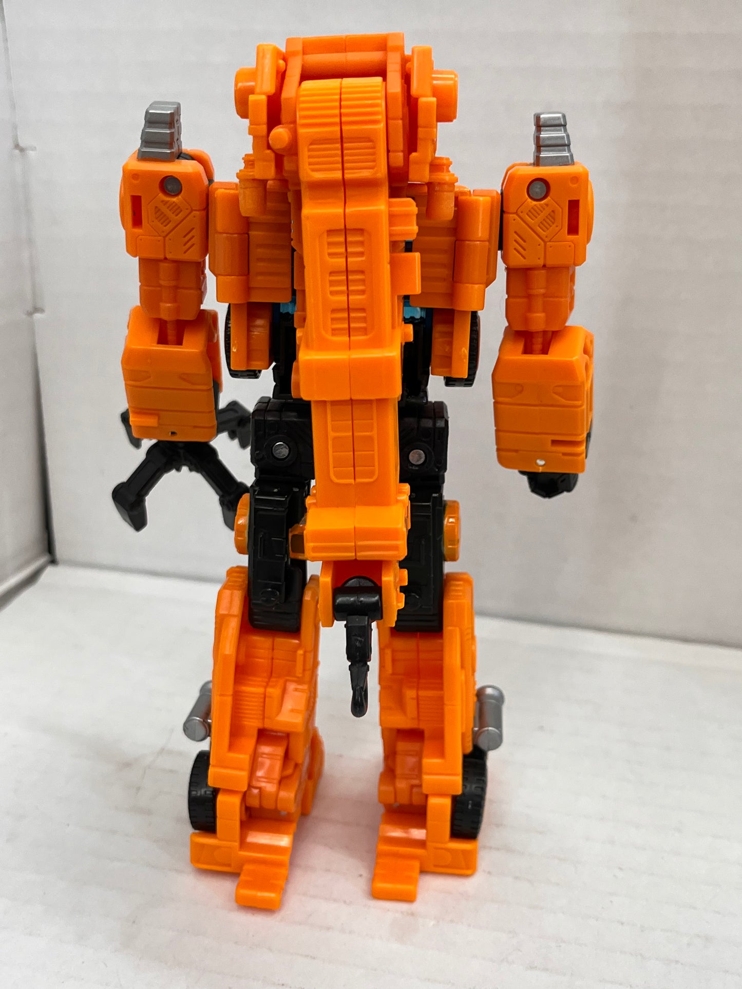 Transformers Earthrise Grapple Voyager War for Cybertron Action Figure
