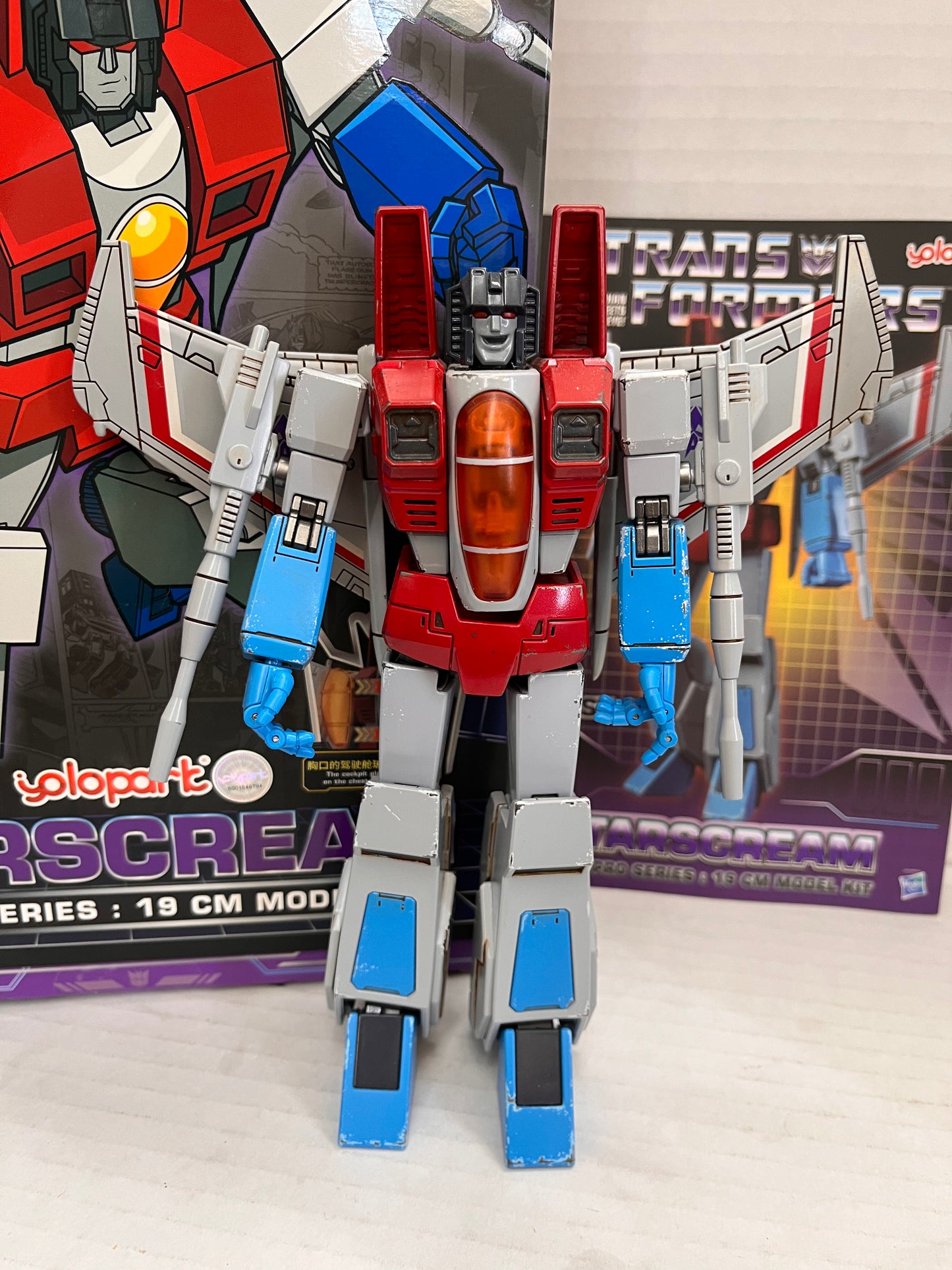 Yolopark G1 Starscream AMK Pro 19 CM Model Kit Diecast Transformers Complete