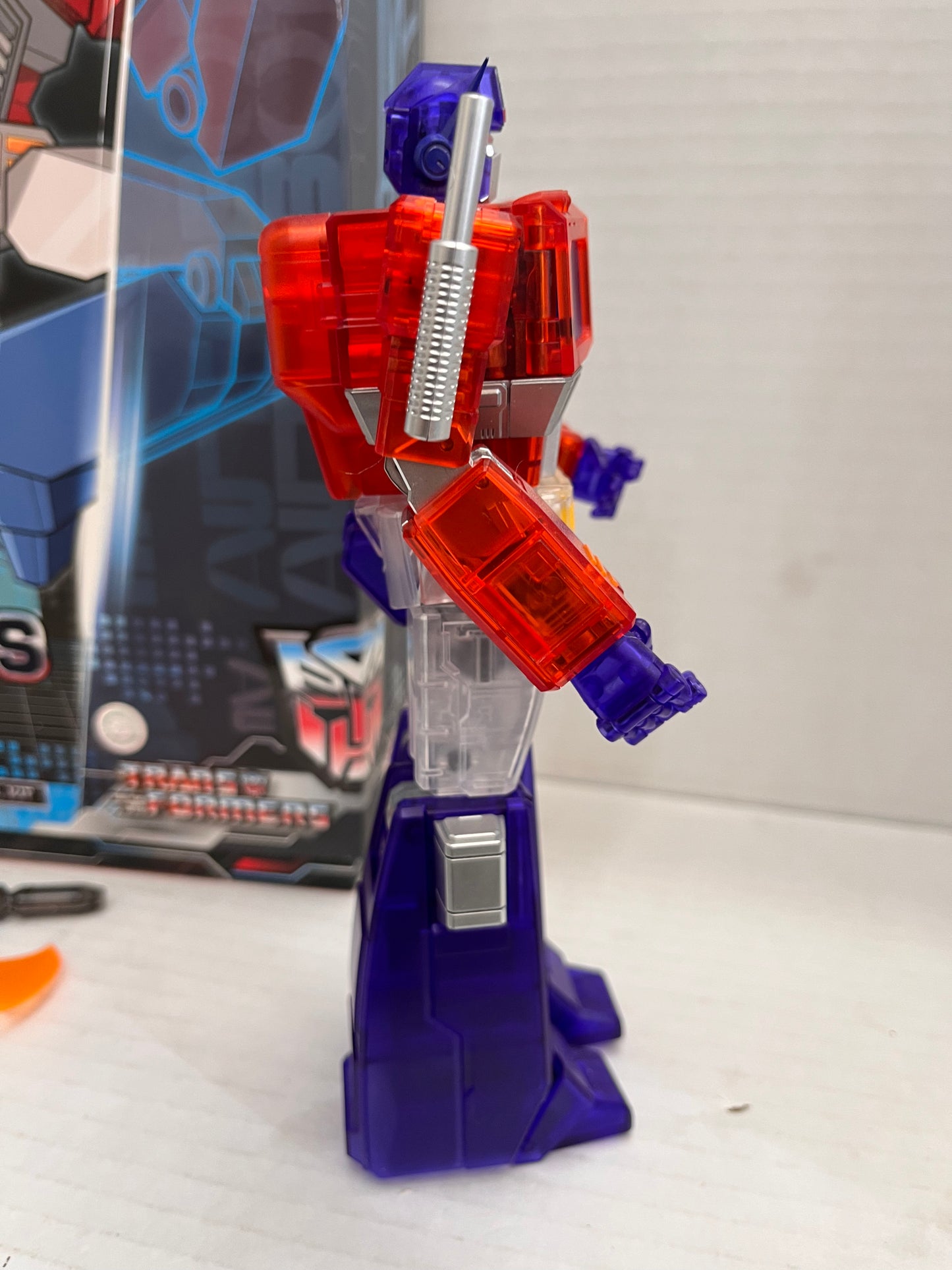 Transformers - Yolopark - Optimus Prime AMK Pro Series - TRANSPARENT VERSION