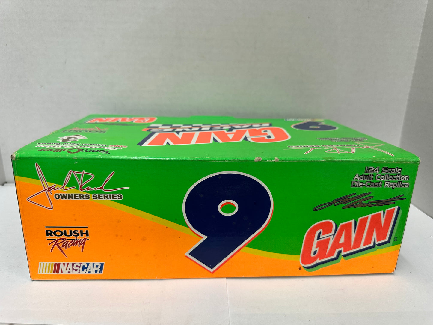 Jeff Burton 2002 Gain Nascar 1/24 Diecast Team Caliber Owners Series #9