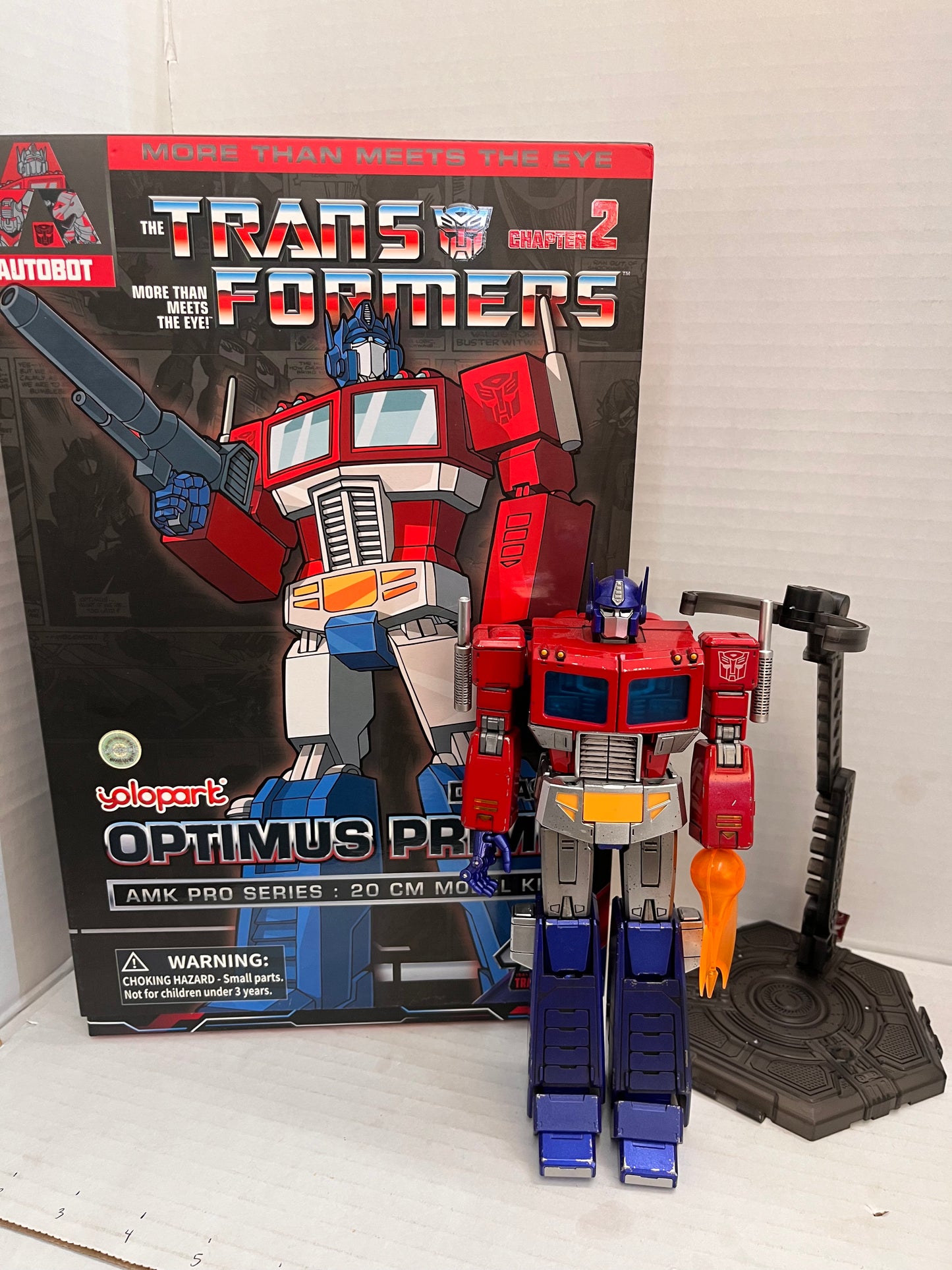 Yolopark AMK Pro Series G1 Optimus Prime Model Kit Action Figure