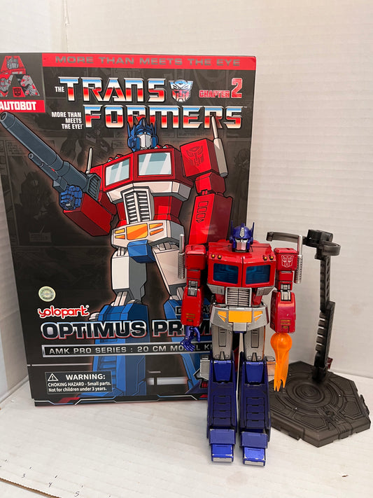 Yolopark AMK Pro Series G1 Optimus Prime Model Kit Action Figure