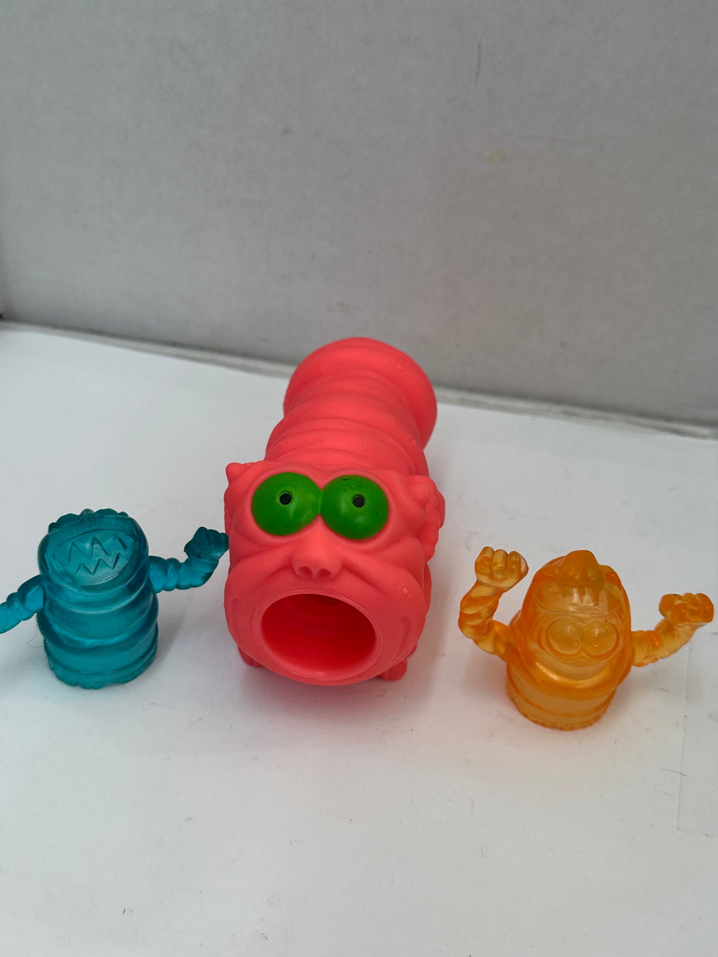 Vintage 1986 Real Ghostbusters Kenner Mini Shooter Boo-Zooka with 2 Boo-Lets