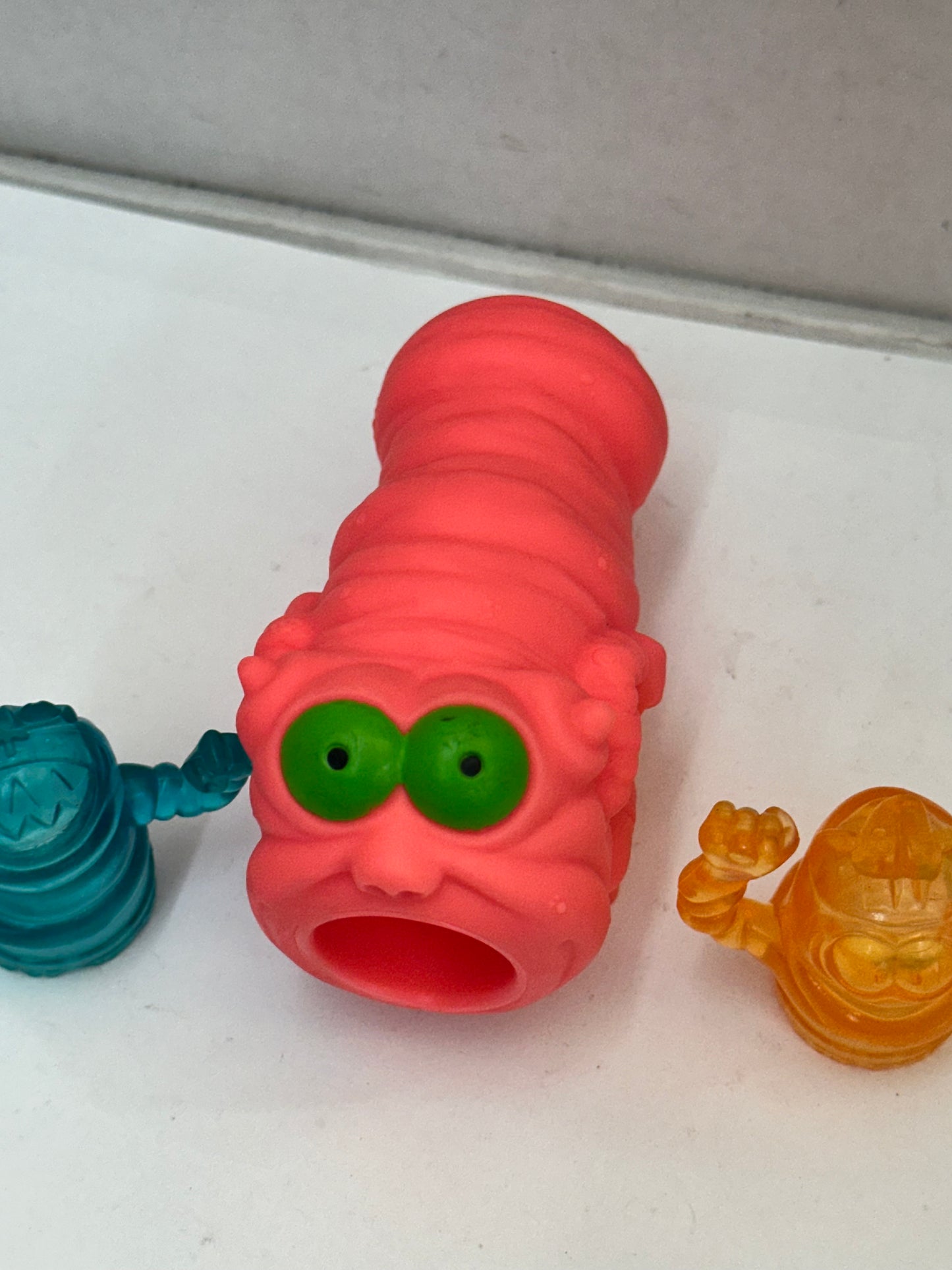 Vintage 1986 Real Ghostbusters Kenner Mini Shooter Boo-Zooka with 2 Boo-Lets