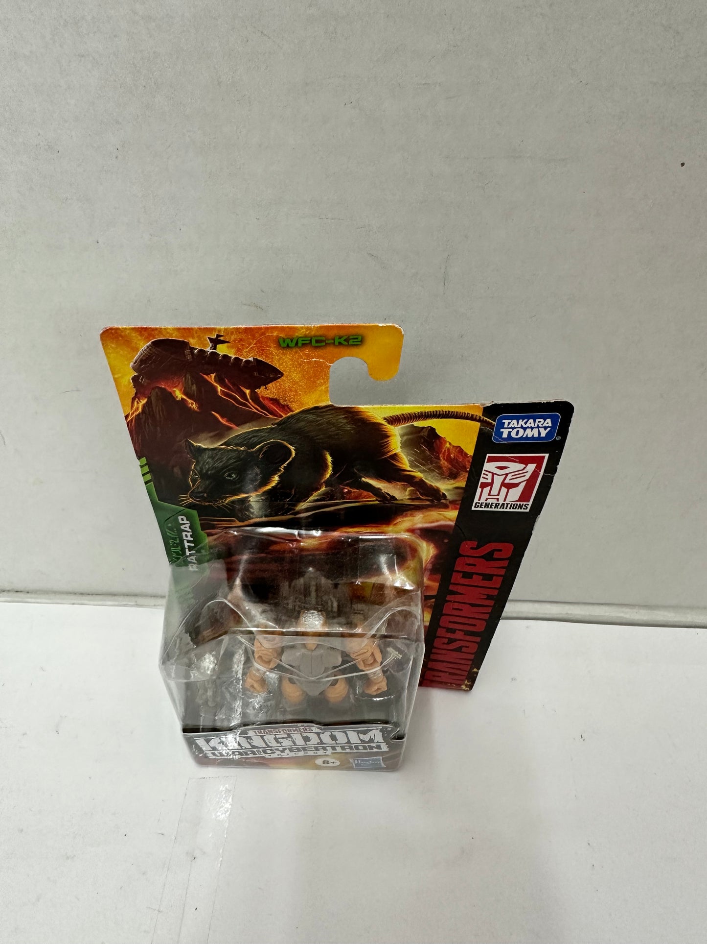 Hasbro Transformers Rattrap War For Cybertron Kingdom