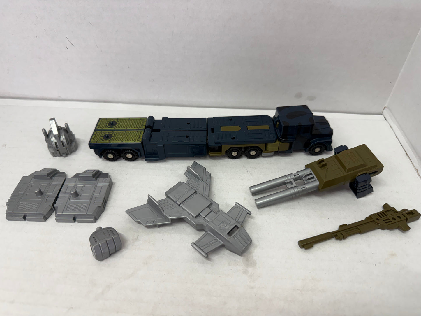 Vintage 1986 G1 Transformers Combaticon - Onslaught - for Bruticus
