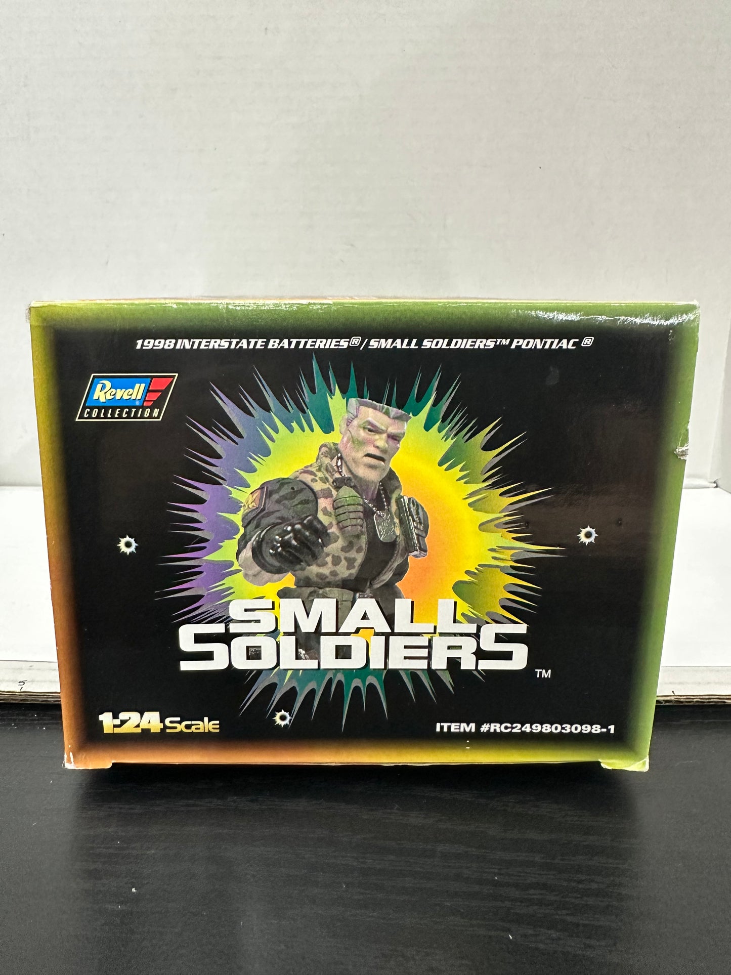 1998 Revel Collection 1:24 Scale NASCAR Small Soldiers Bobby Labonte #18