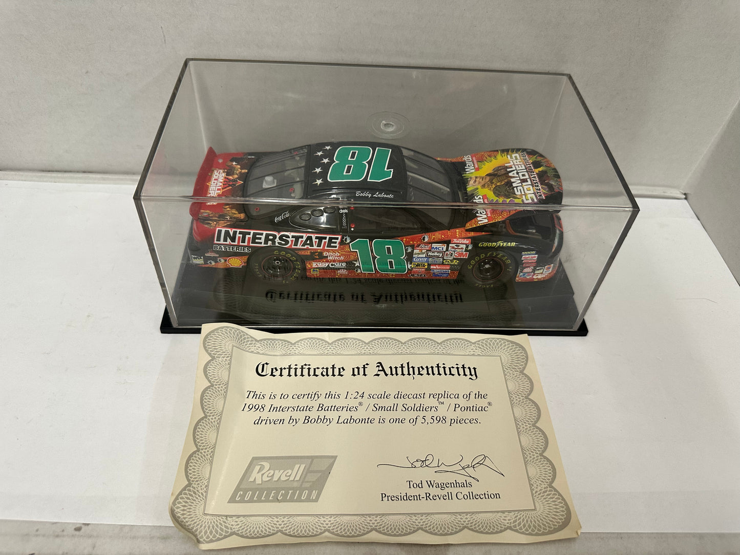 1998 Revel Collection 1:24 Scale NASCAR Small Soldiers Bobby Labonte #18