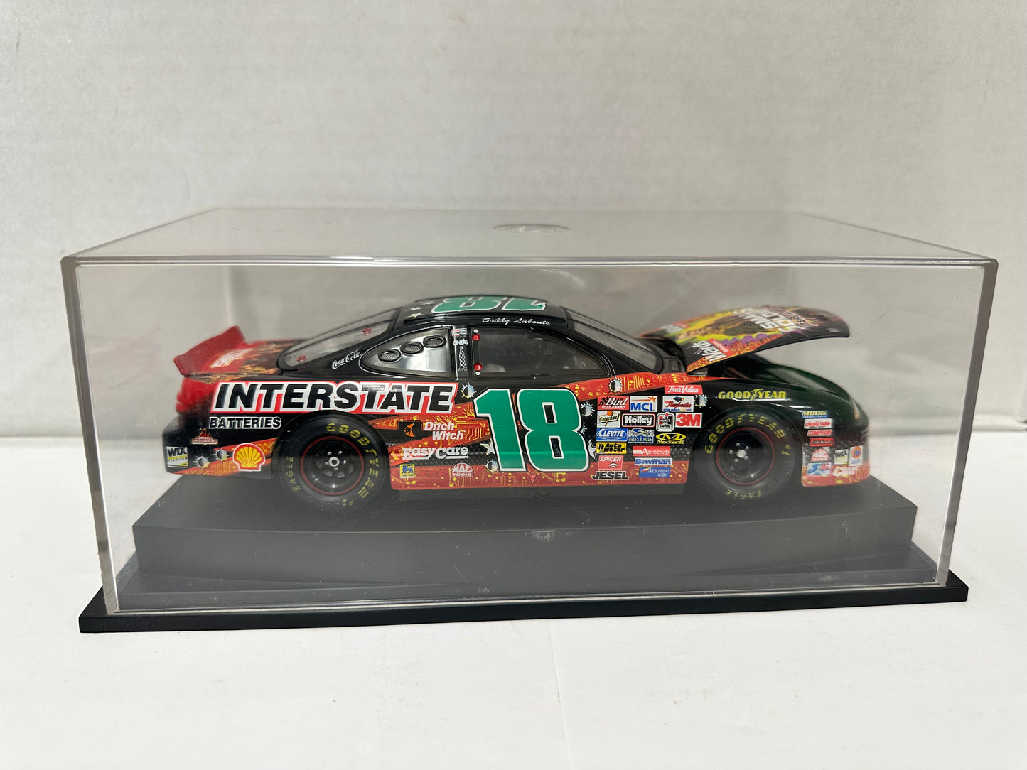 1998 Revel Collection 1:24 Scale NASCAR Small Soldiers Bobby Labonte #18