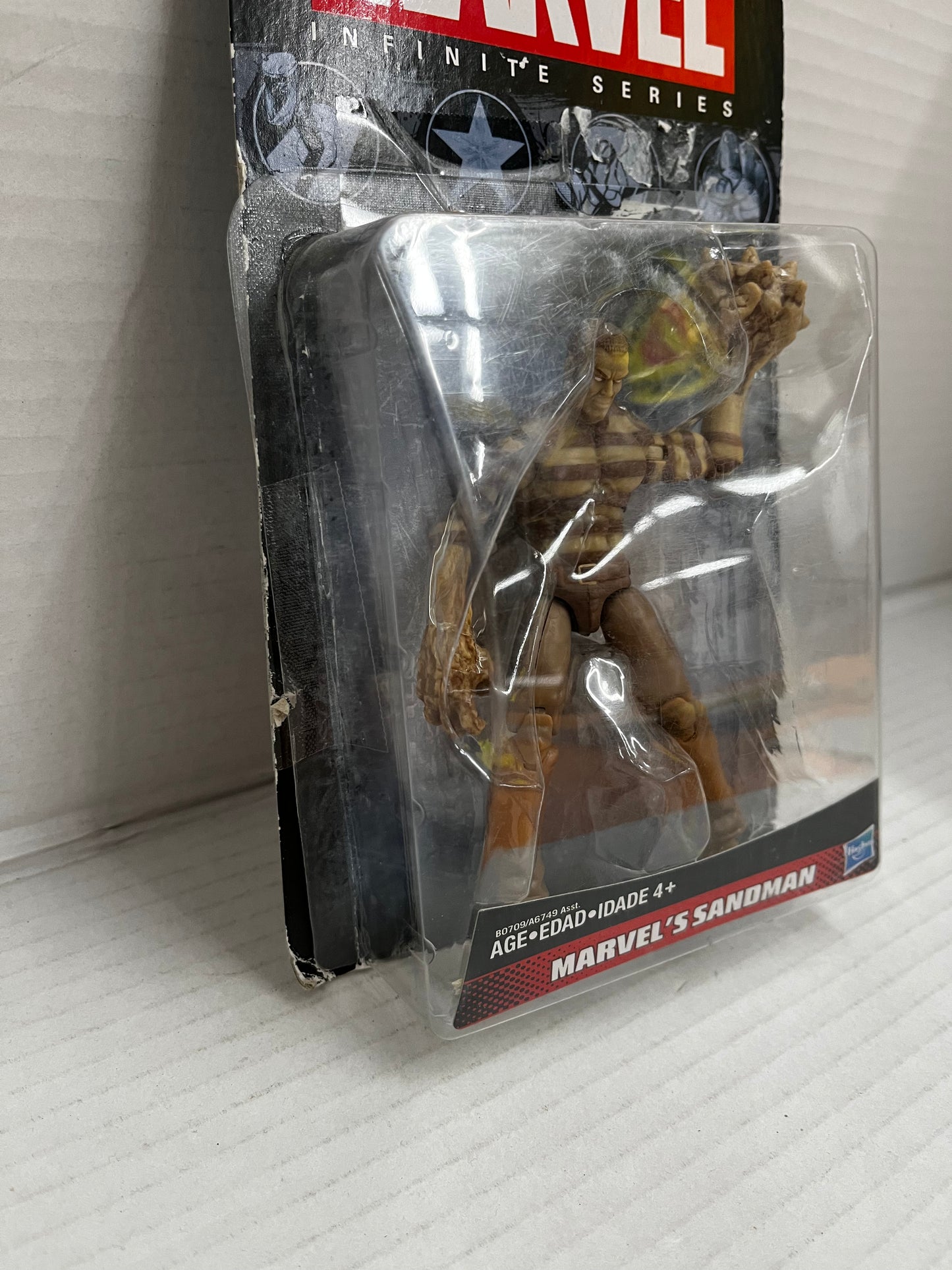 Marvel Infinite Series Sandman 3.75”