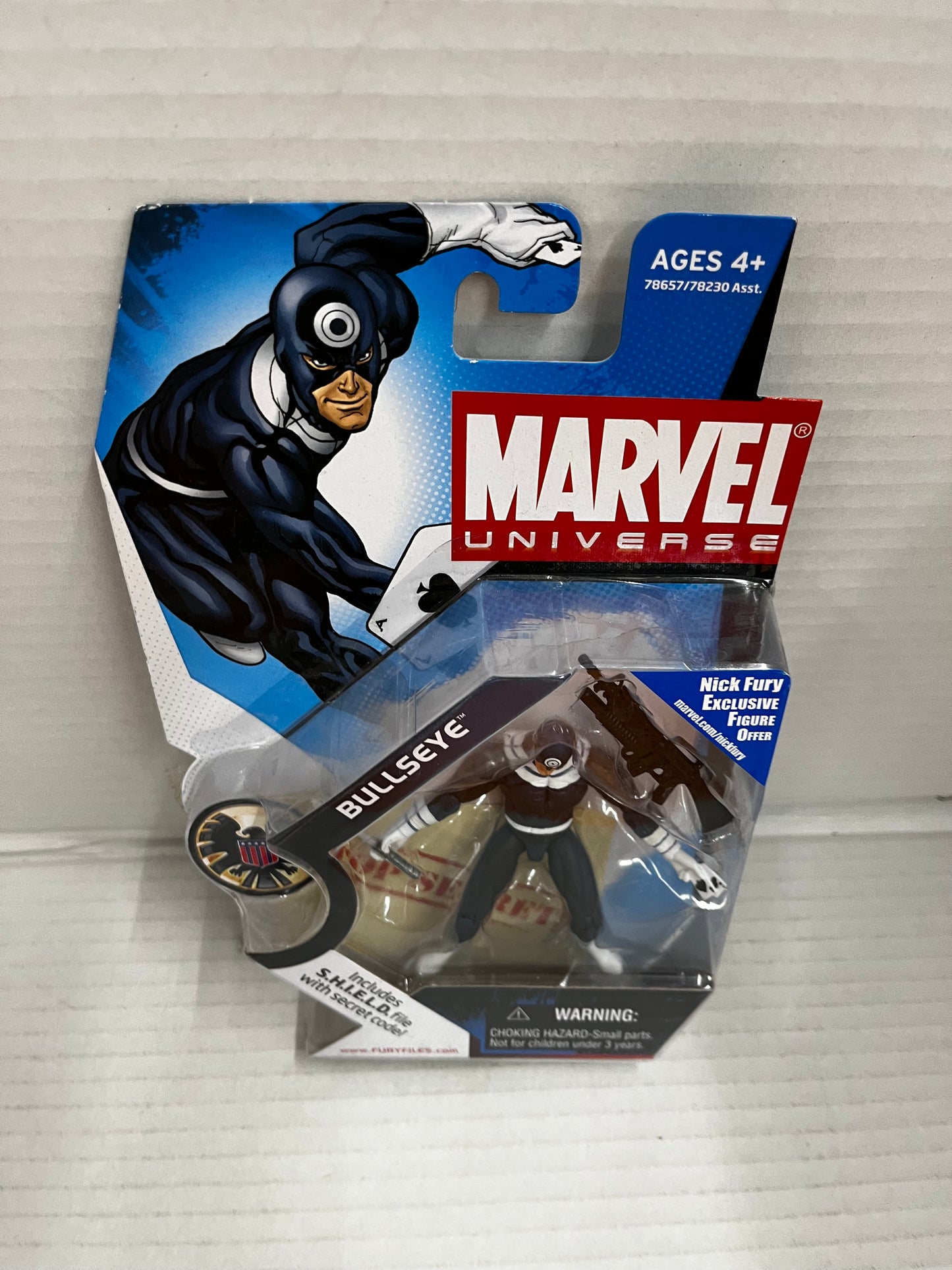 Marvel Universe Bullseye (2008) Hasbro 3.75 Inch Action Figure 010