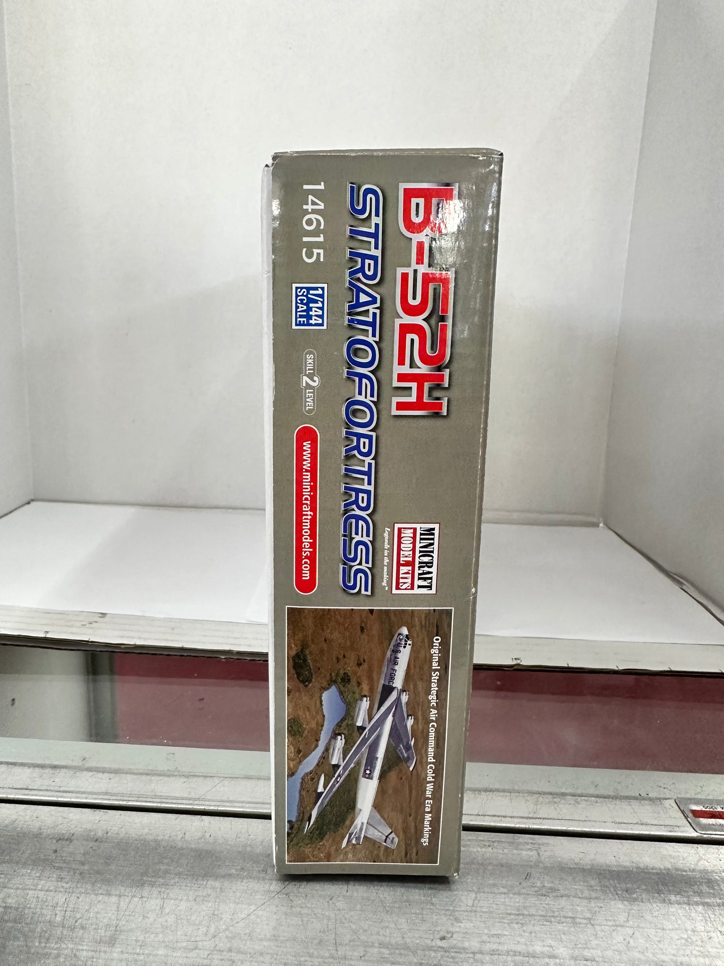 Minicraft Model Kits B-52H Stratofortress 1/144 Plastic Model Kit 14615 Plane