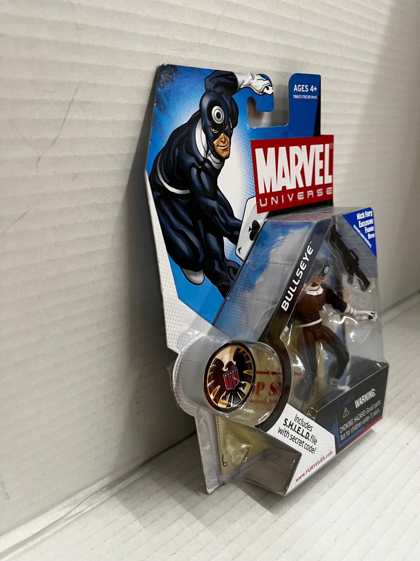 Marvel Universe Bullseye (2008) Hasbro 3.75 Inch Action Figure 010