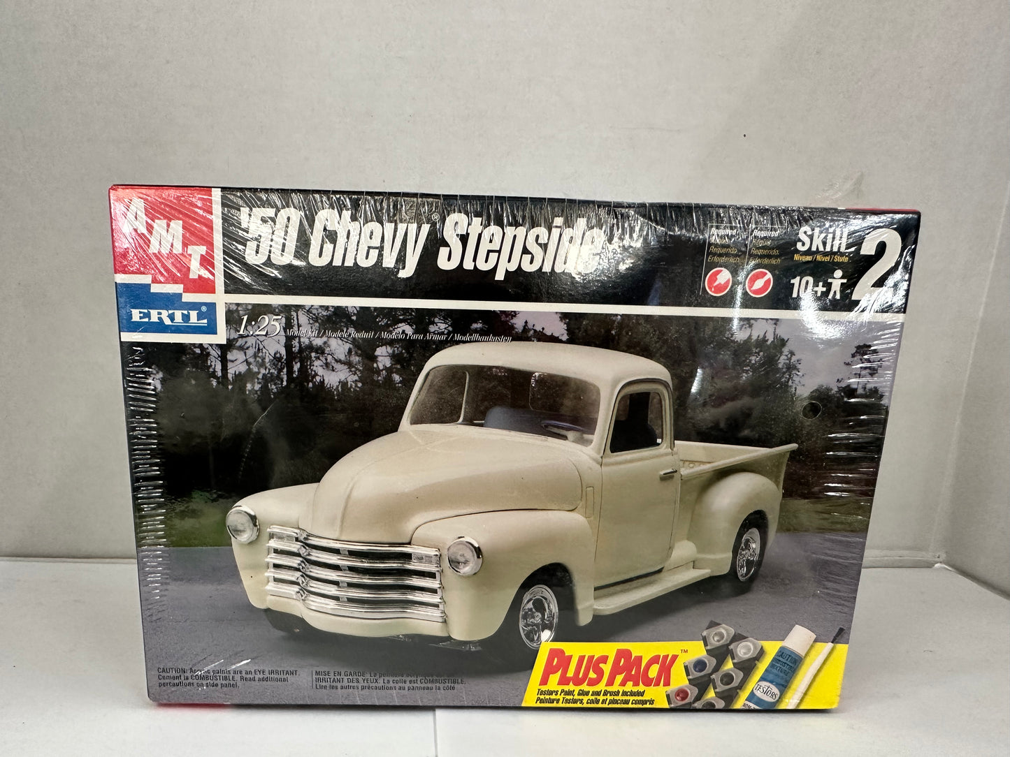 AMT '50 Chevy Stepside Kit # 8051 Factory Sealed 1:25