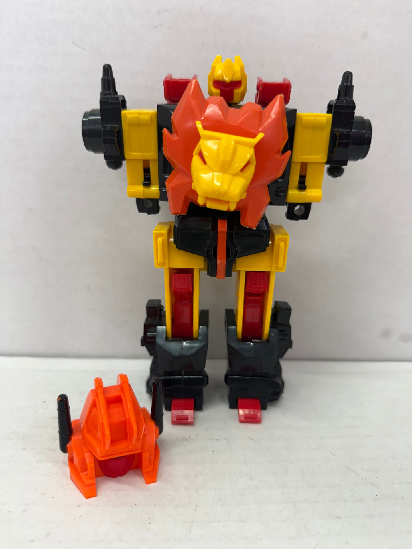 1986 RAZORCLAW Transformers G1 Predacon Decepticon NEAR COMPLETE #2