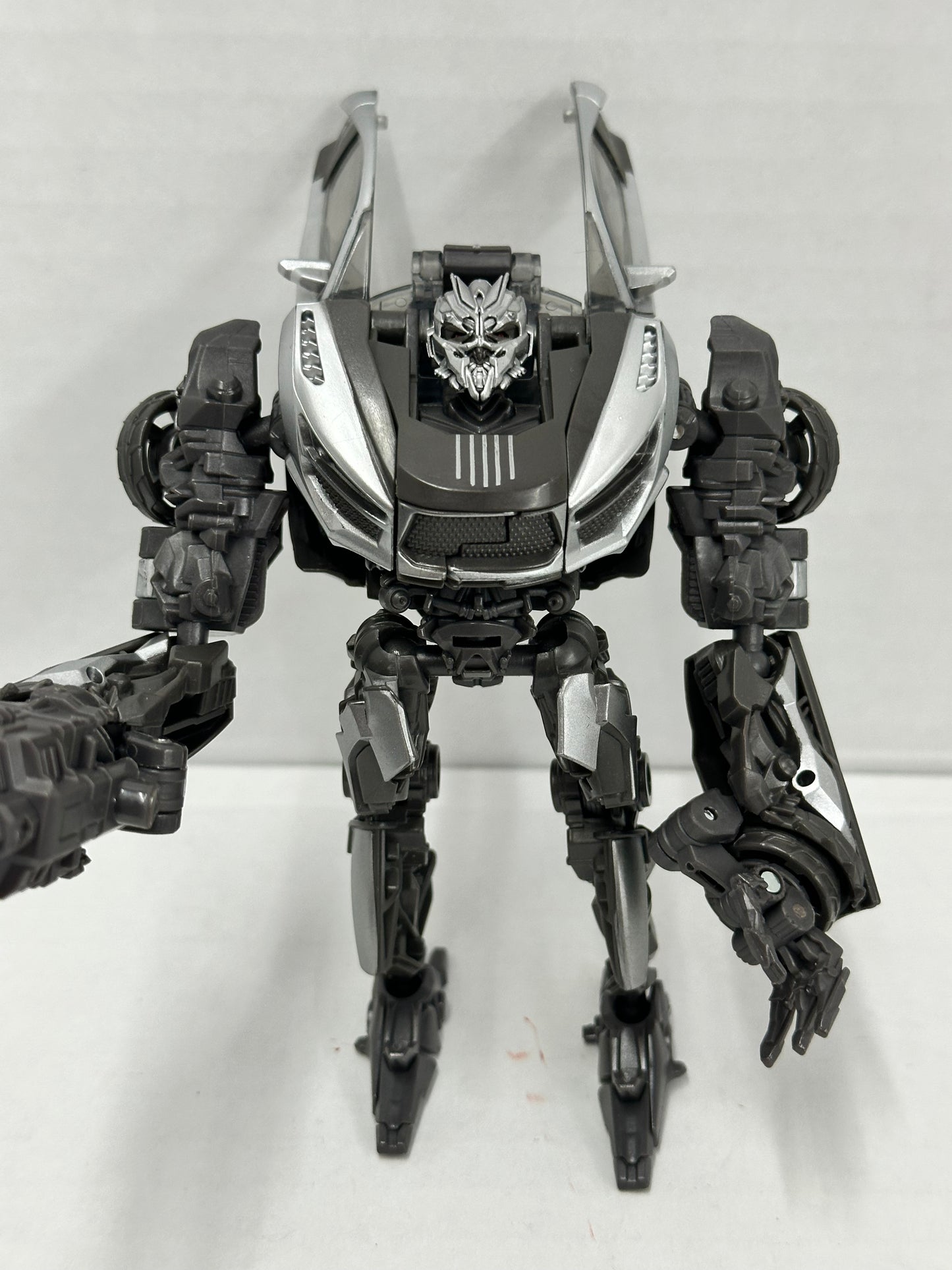 Transformers Sideways Complete SS-88 Studio Series Deluxe Class