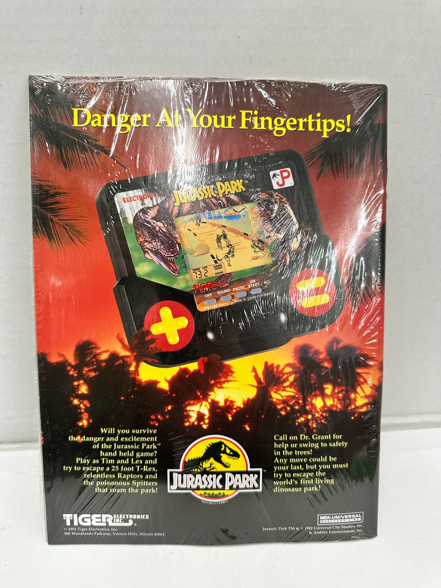 Jurassic Park #1 Comic Souvenir Magazine 1992 Topps Collectors Pack Sealed