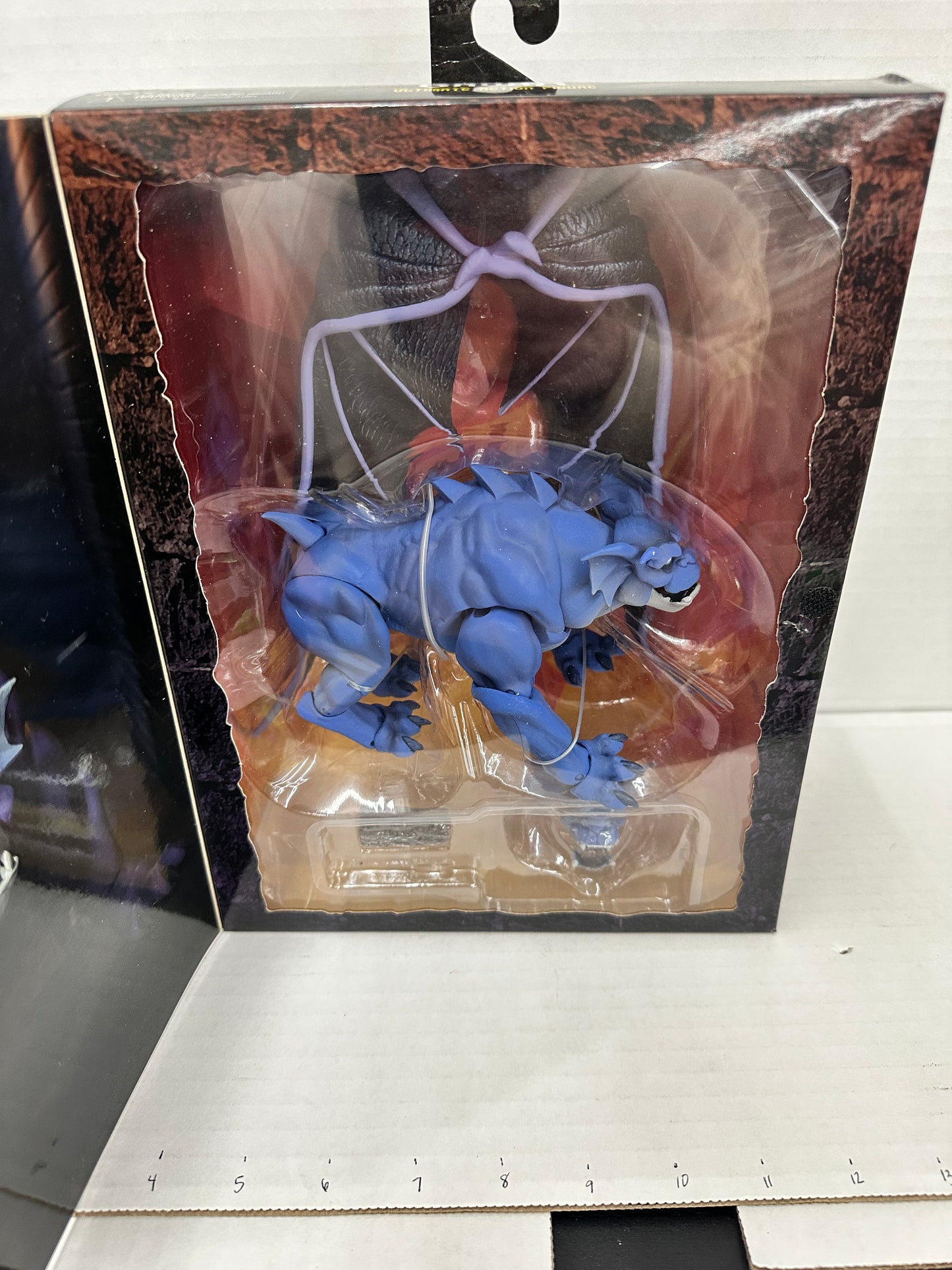 NECA Gargoyles Bronx Ultimate Action Figure W Goliath’s Closed Wing.. Brand New