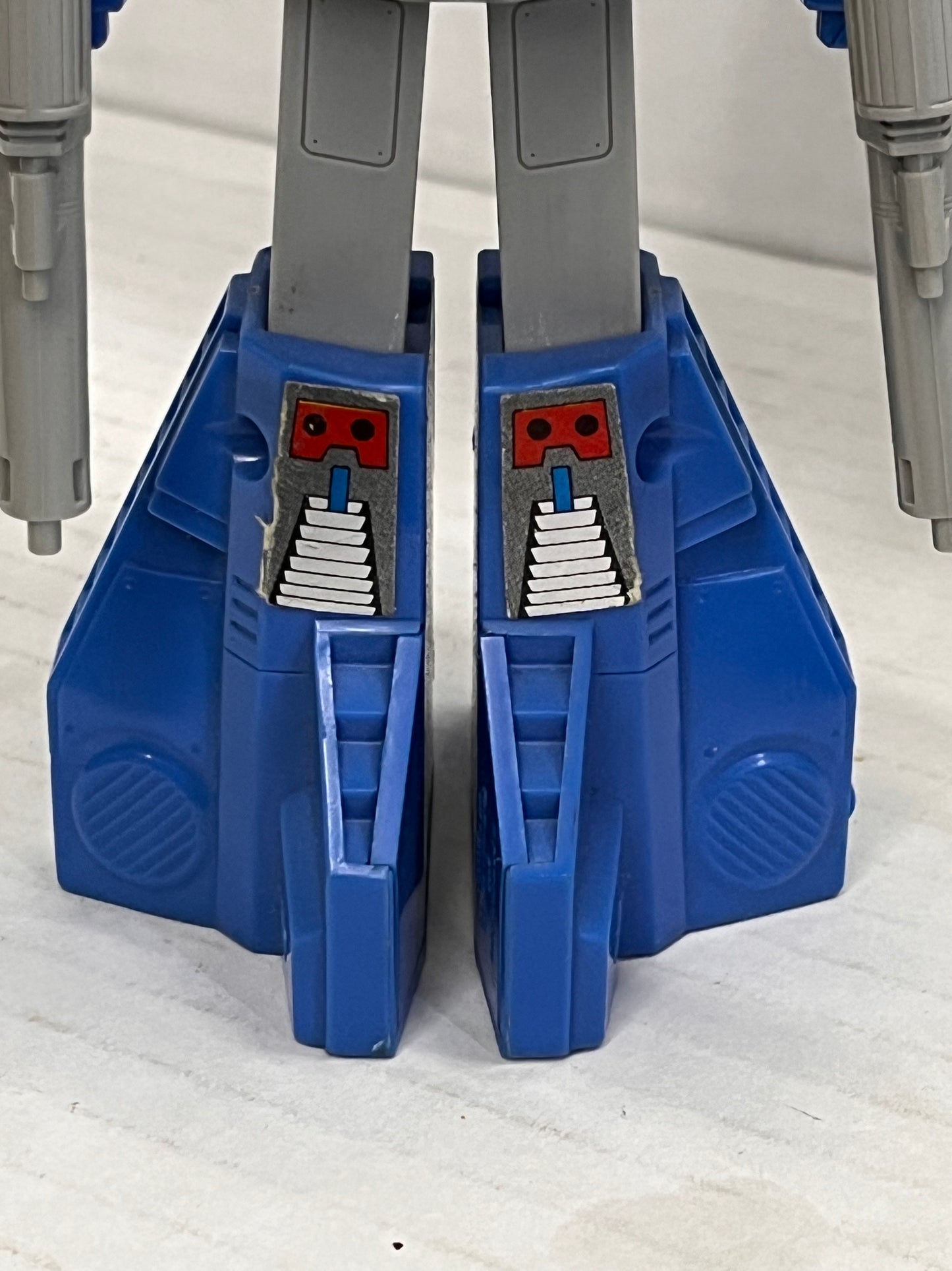 Vintage Hasbro Transformers G1 - Headmasters - Highbrow + Gort with Blasters #1