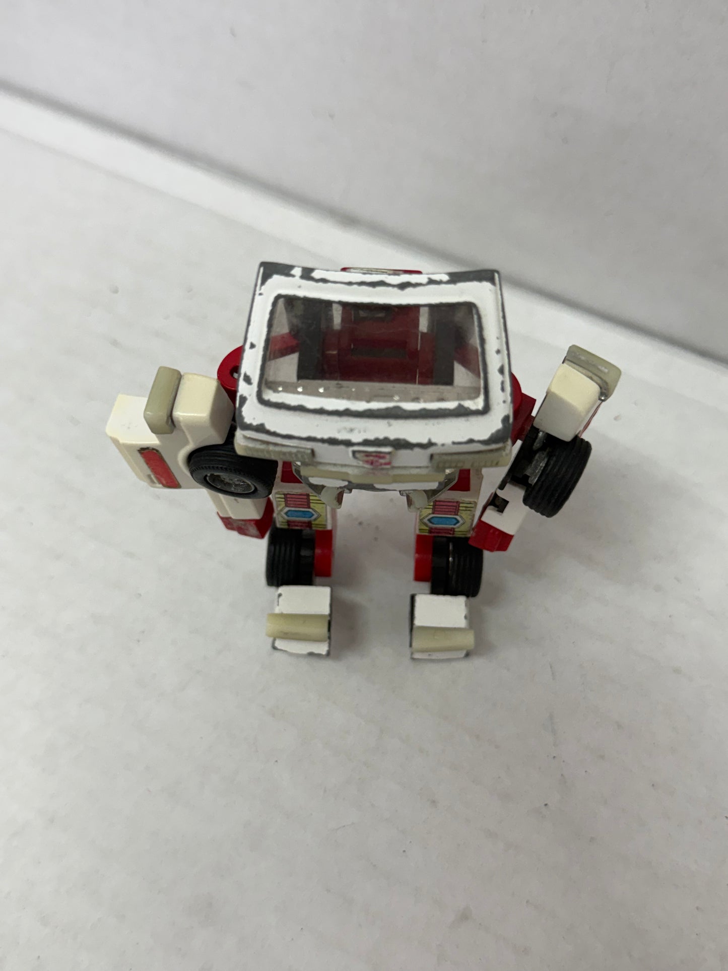 *Incomplete* Transformers G1 Ratchet Ambulance Toy Parts Repair Takara Robot #1