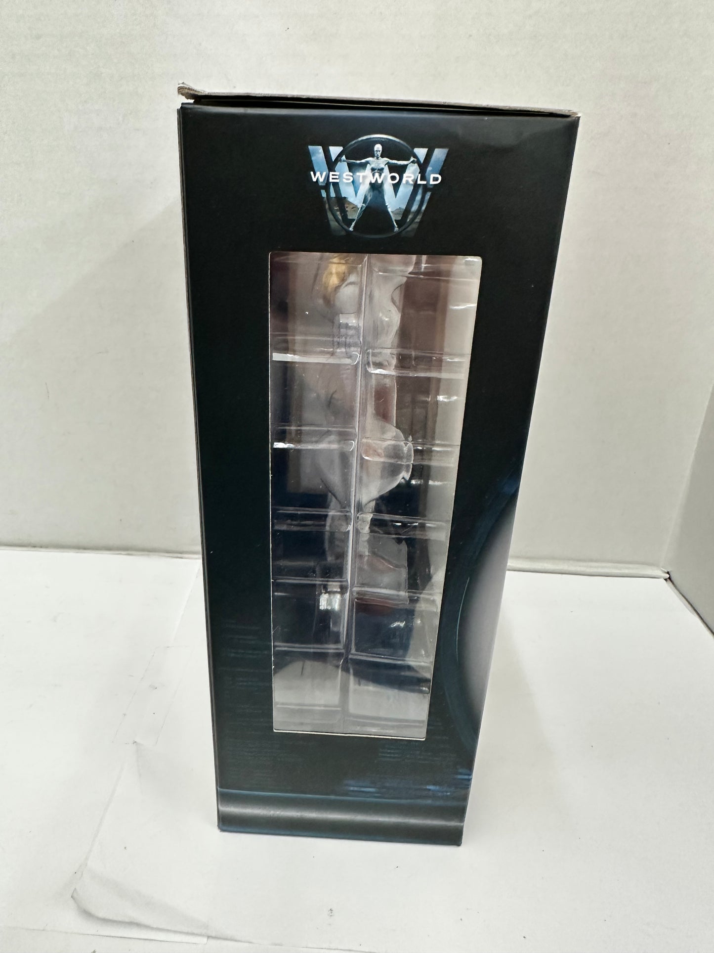 Westworld: OUTLAW DOLORES 6" Action Figure (2019, Diamond Select)