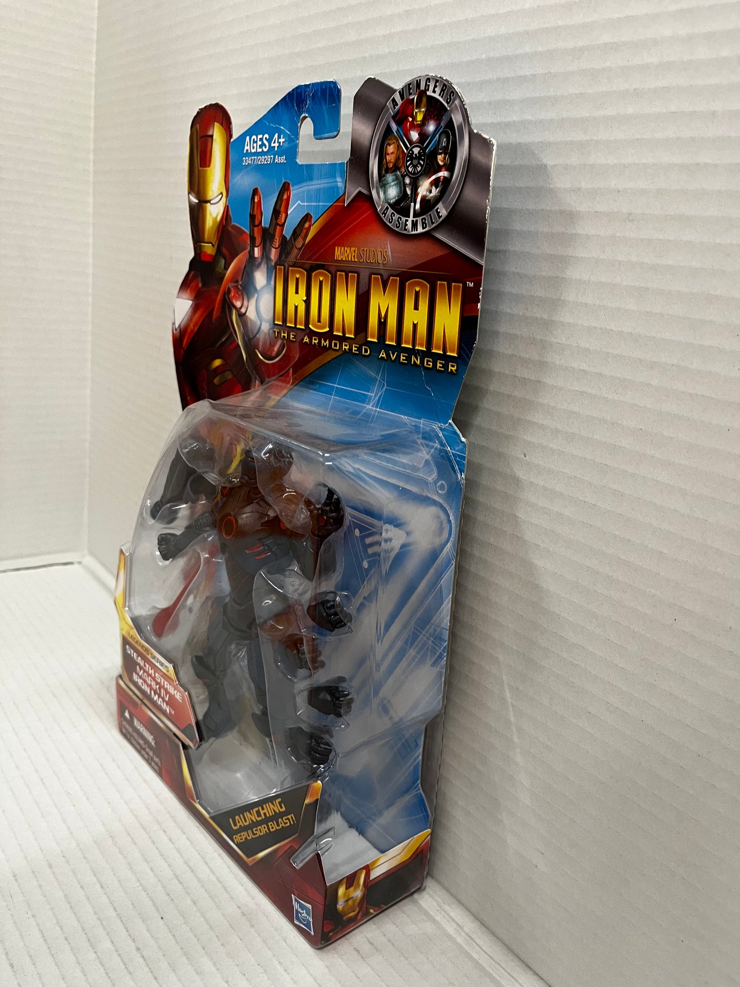 MARVEL LEGENDS SERIES STEALTH STRIKE IRON MAN MARK IV THE ARMORED AVENGER