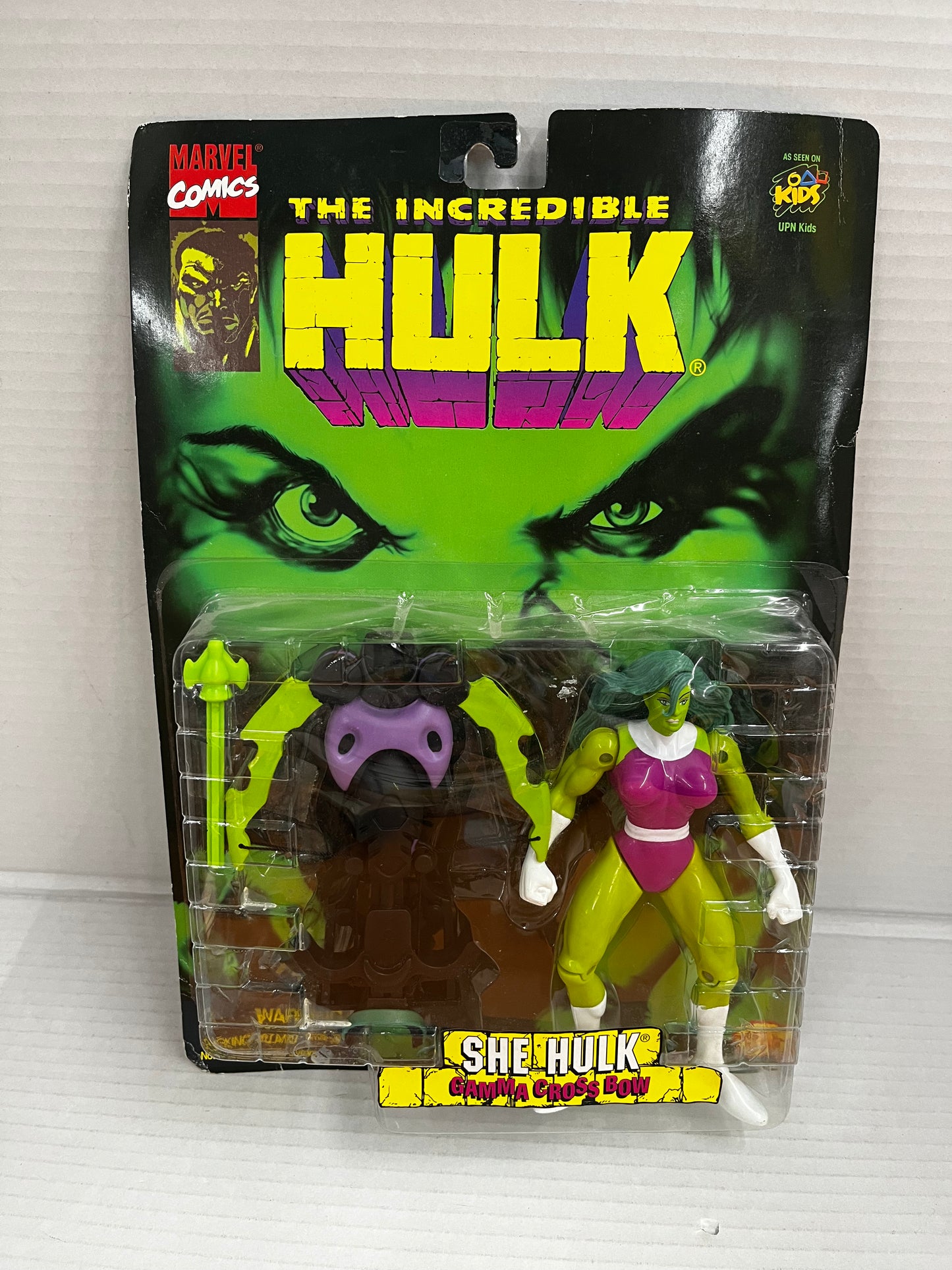 1996 Toy Biz Marvel Comics: The Incredible Hulk: She Hulk Figure Gamma Cross Bow