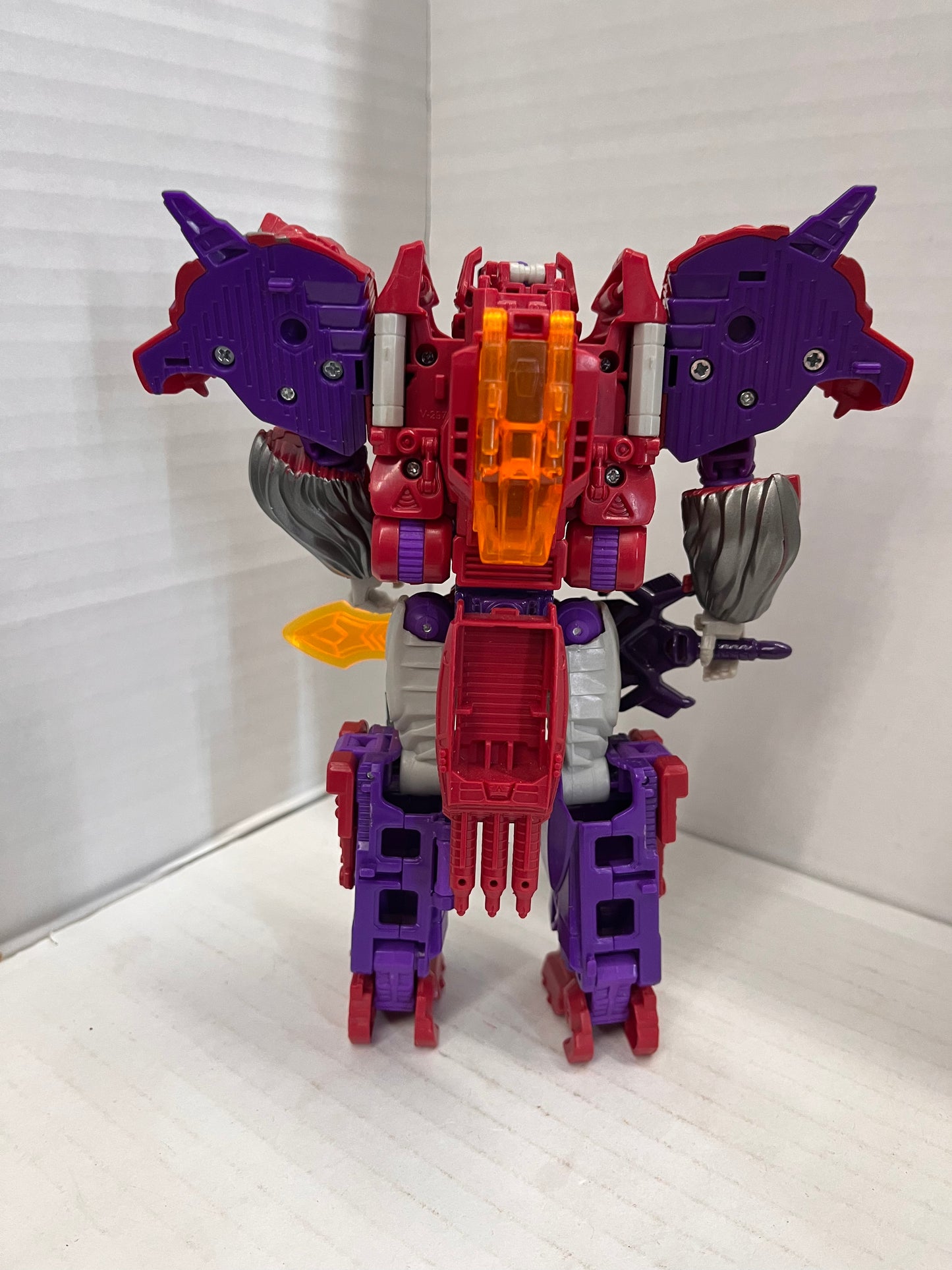 Transformers Alpha Trion & Autobot Sovereign Complete Titans Return Voyager