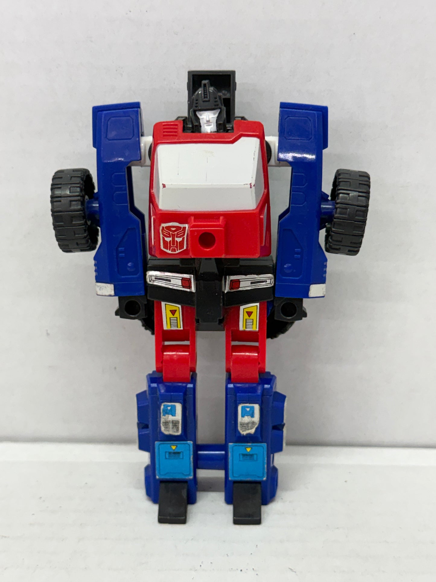 Transformers G1 Crosshairs Pinpointer Targetmasters #1