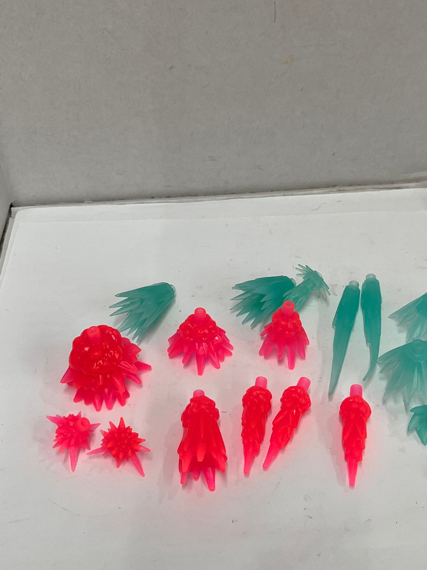 Blast Effects Lot Tricanius Beast Power Transformers - War for Cybertron Kingdom