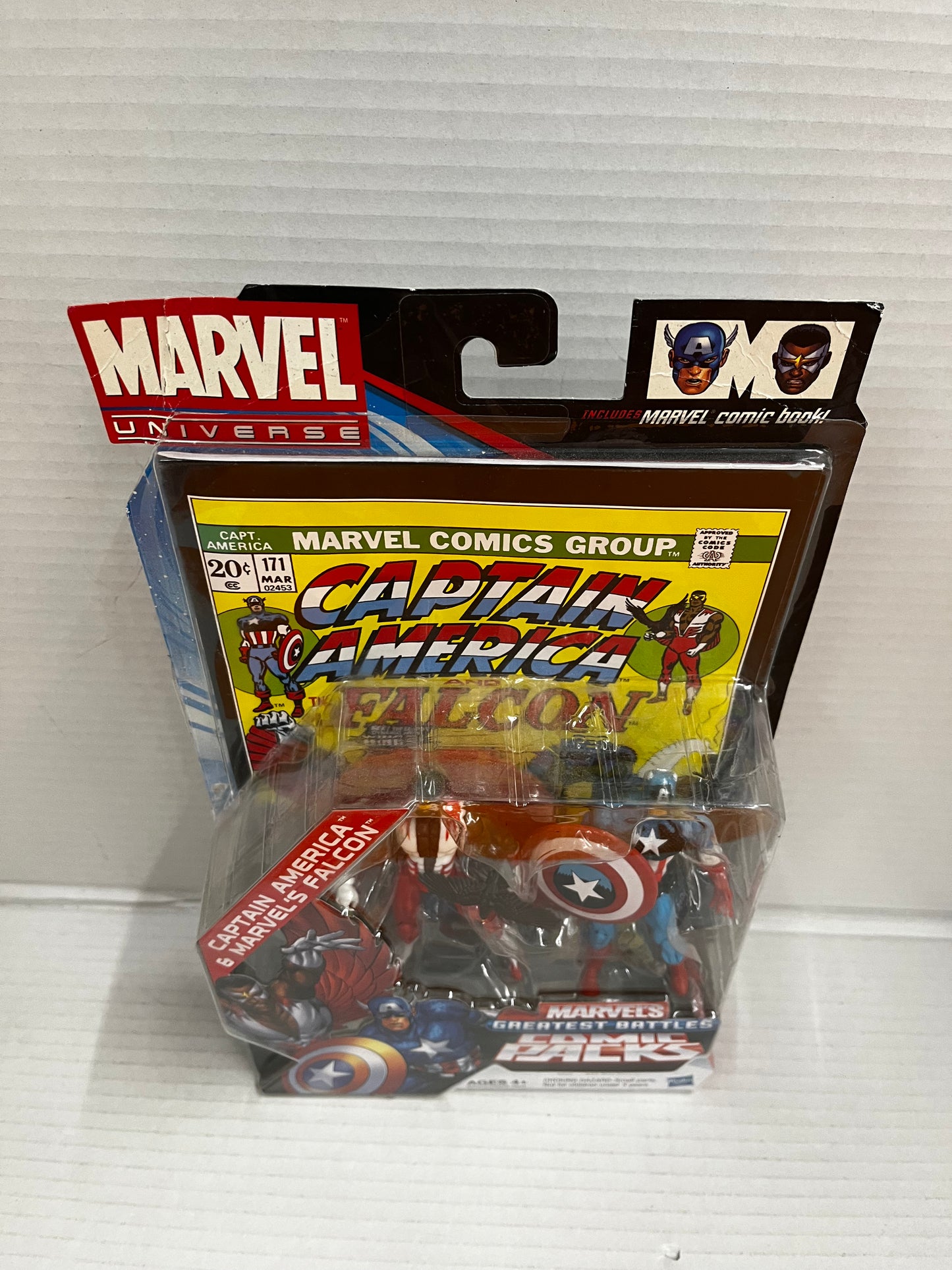 Marvel Universe CAPTAIN AMERICA & FALCON Greatest Battles Comic Packs - 2011 NEW