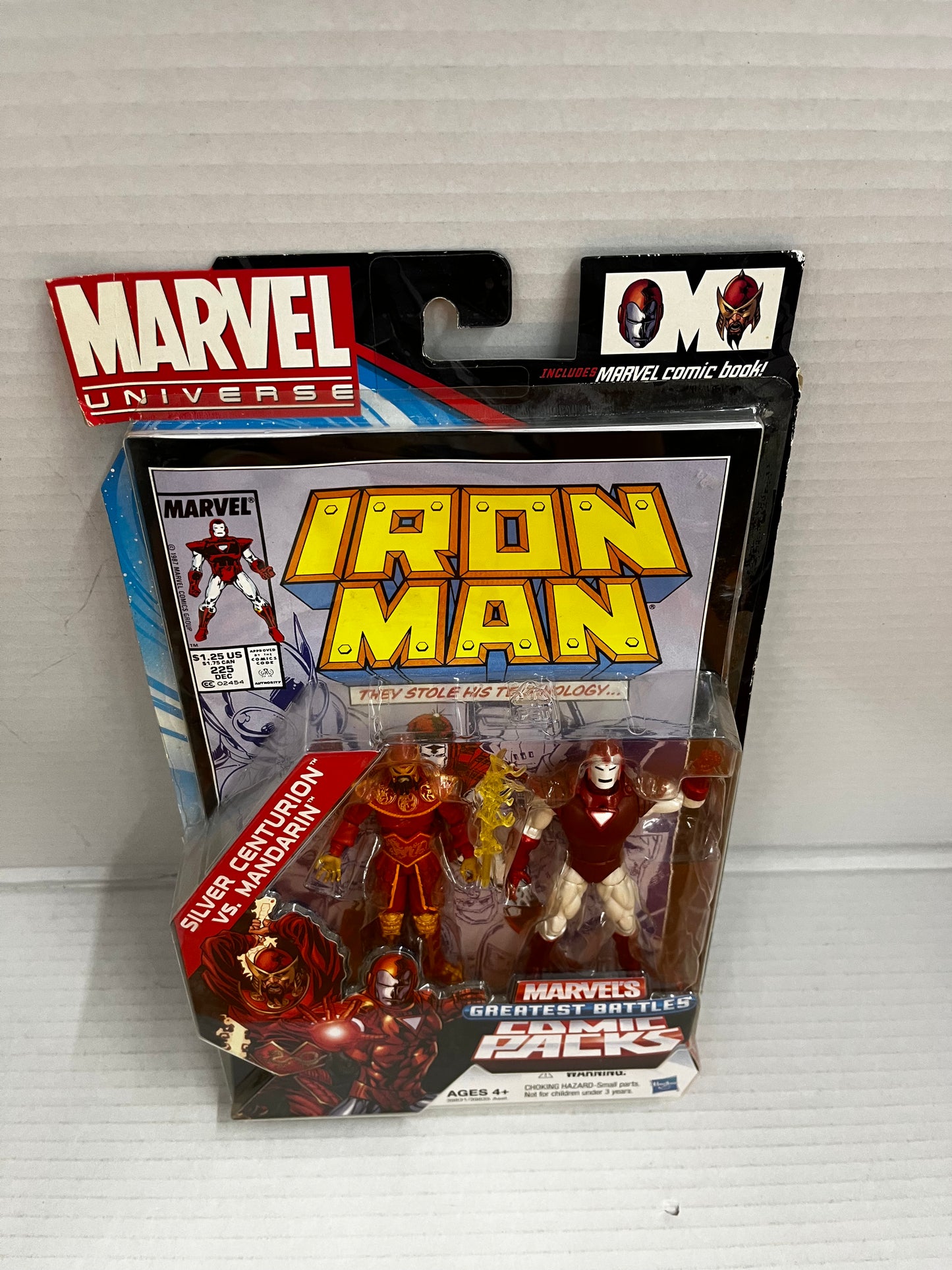 NEW & SEALED 2011 Marvel Comic Packs SILVER CENTURION vs MANDARIN 2 Figure Set