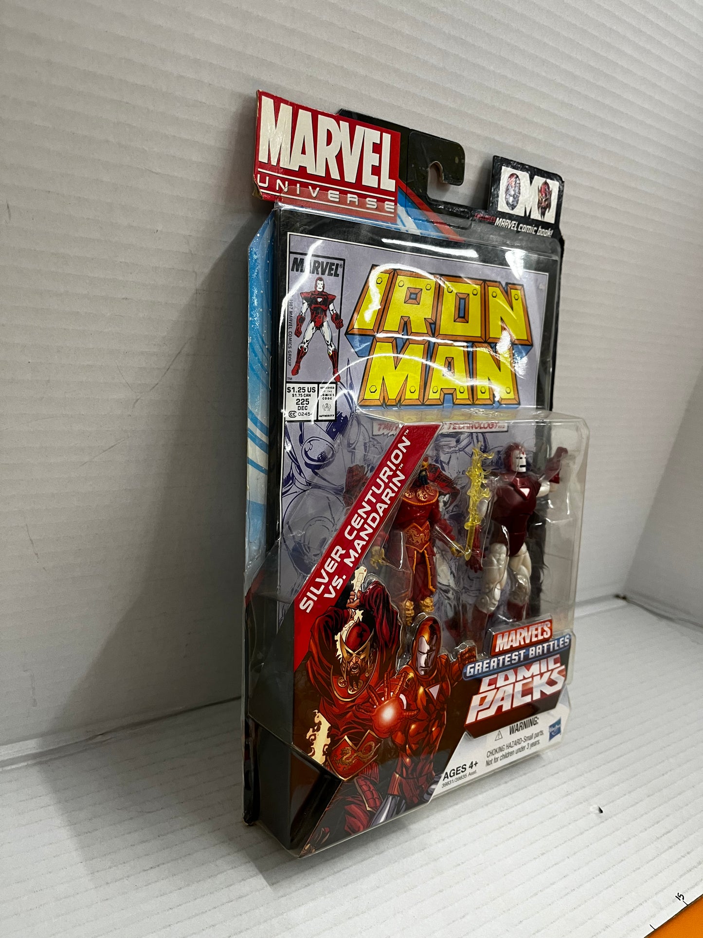 NEW & SEALED 2011 Marvel Comic Packs SILVER CENTURION vs MANDARIN 2 Figure Set