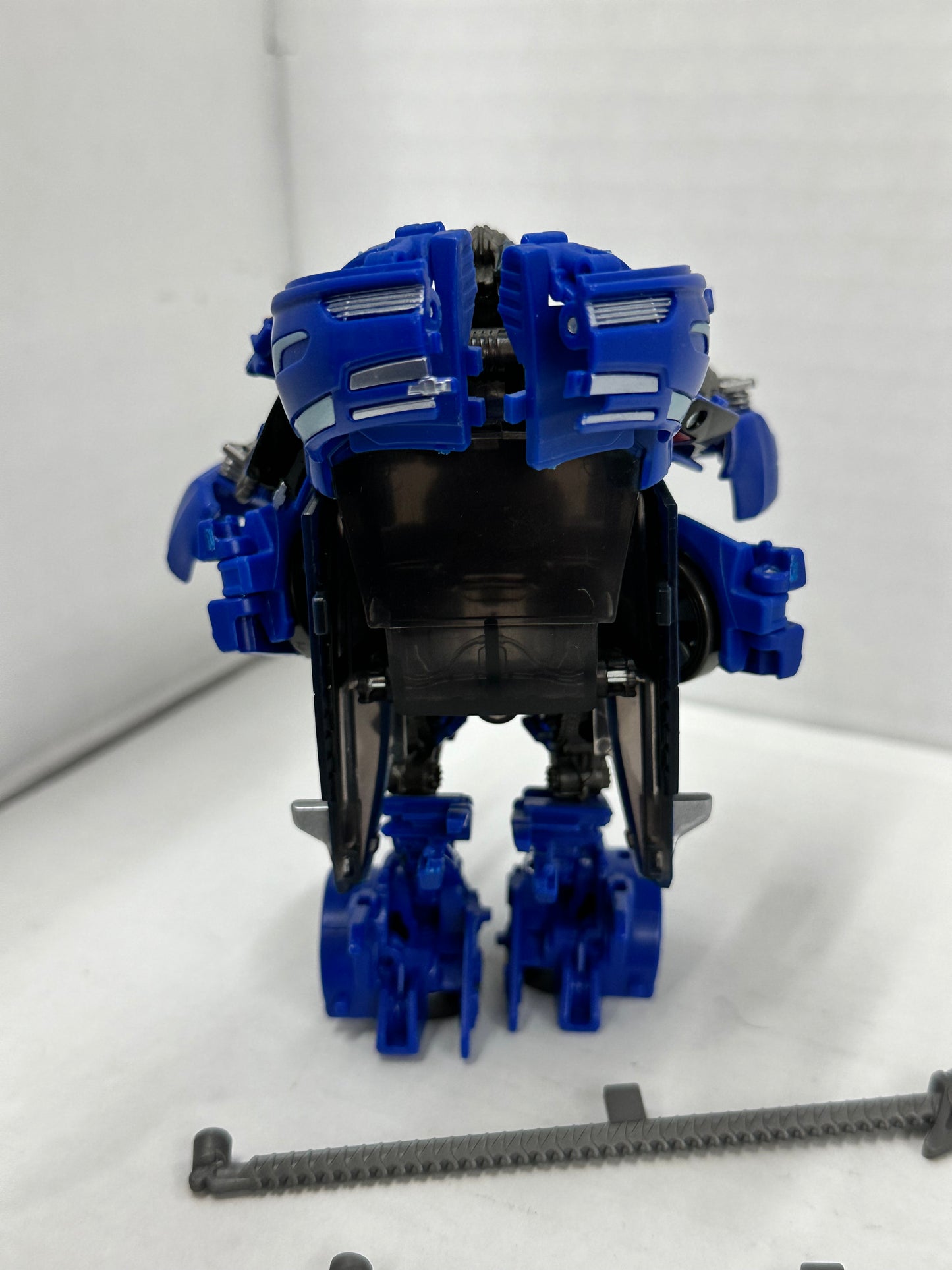 Transformers Jolt Complete SS-75 Studio Series Deluxe Class